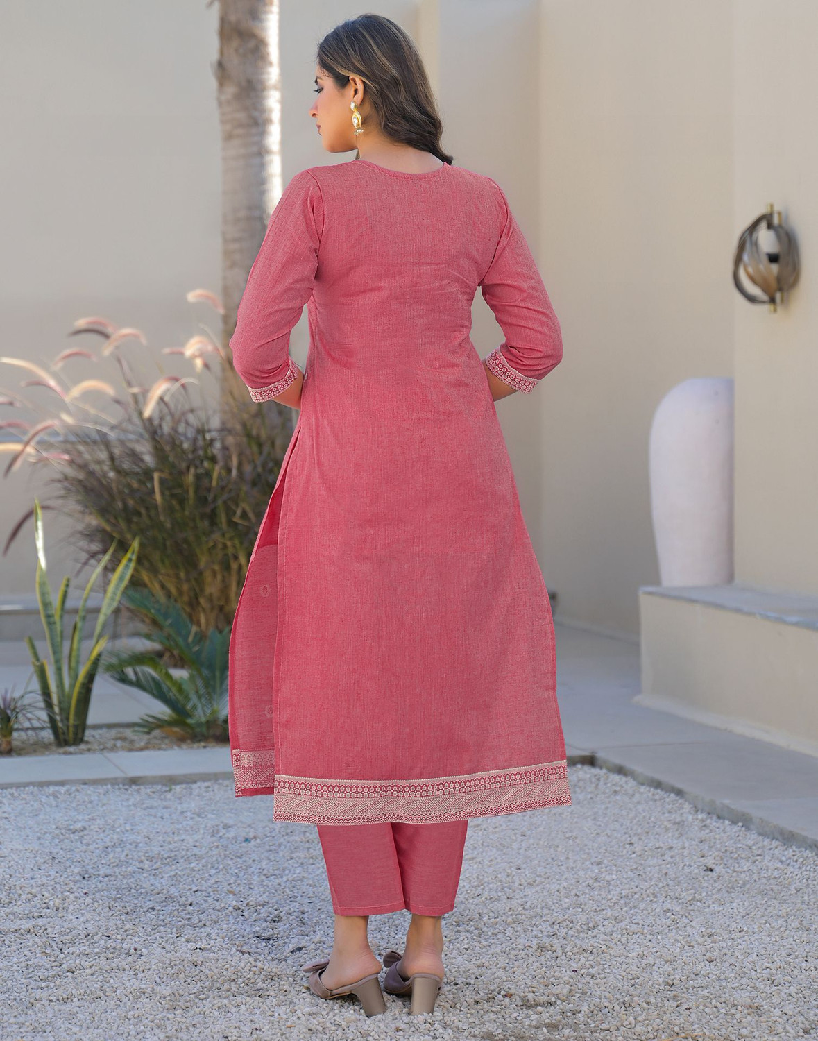 Image of Skylee Women Kurta Pant Dupatta Set