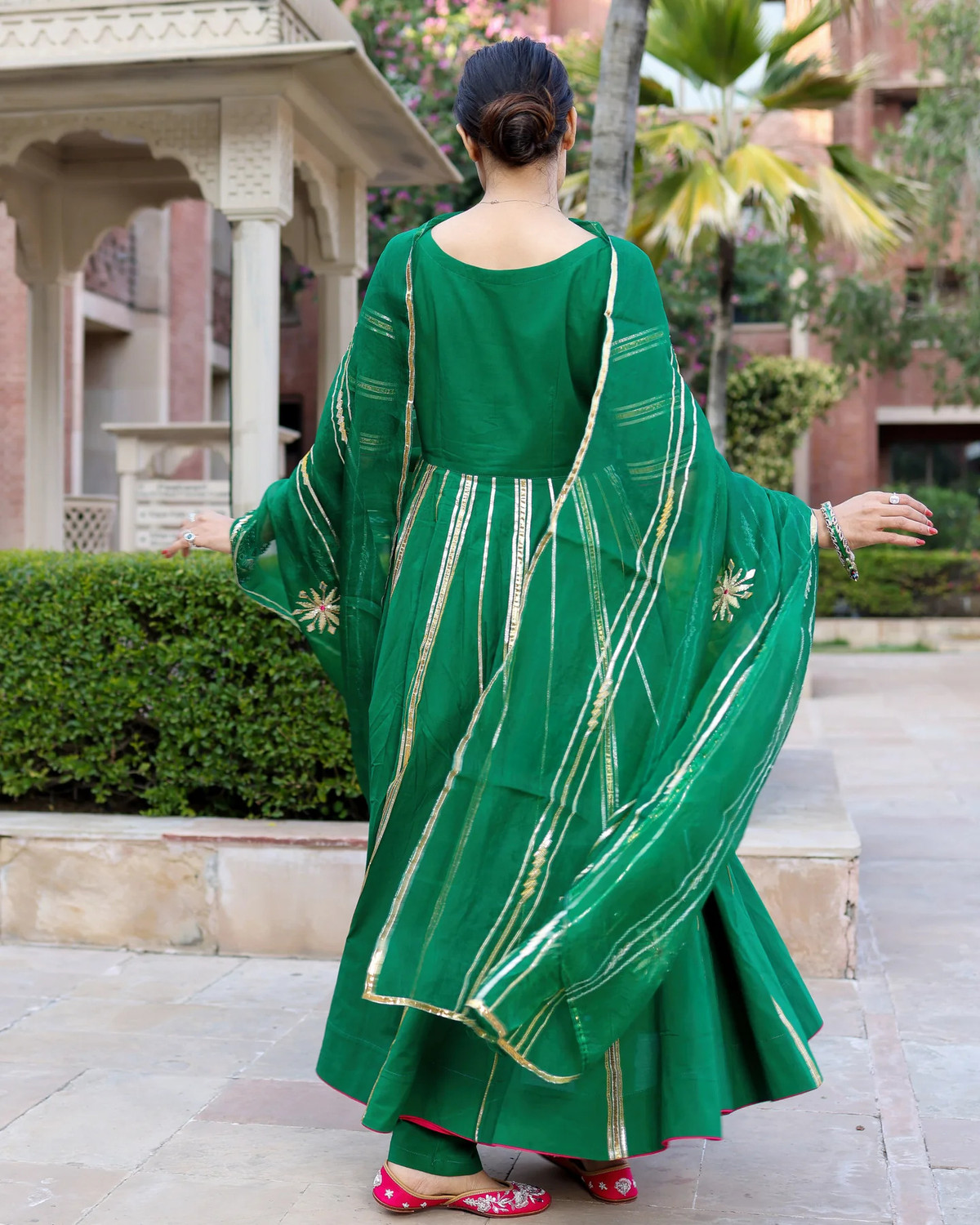 Image of METRO-FASHION Women Kurta Pant Dupatta Set