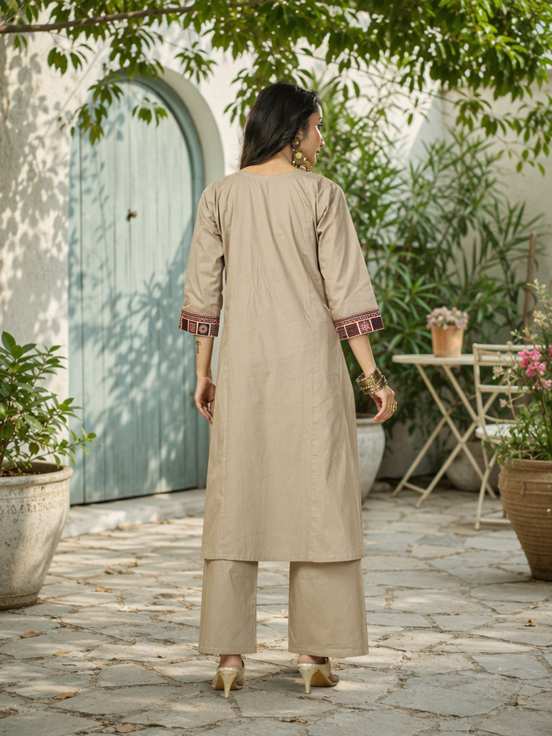 Image of VASTRA RANG Women Pure Cotton Kurta Pant Dupatta Set