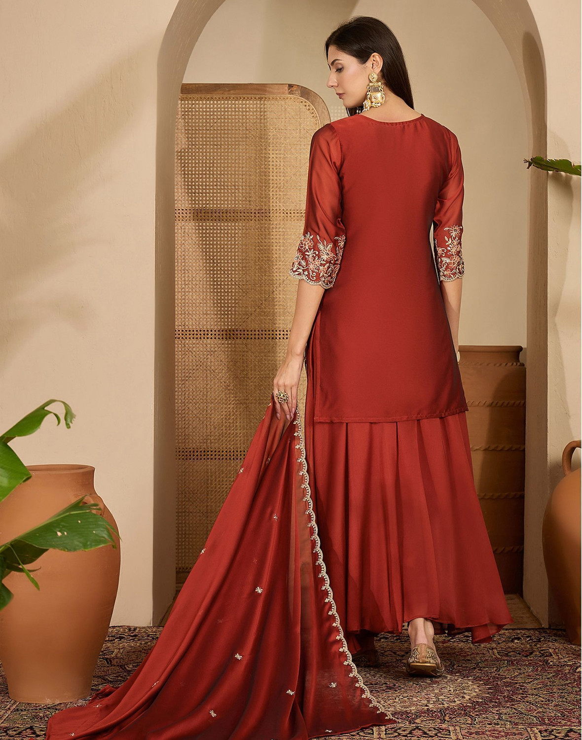 Image of Skylee Women Kurta Sharara Dupatta Set