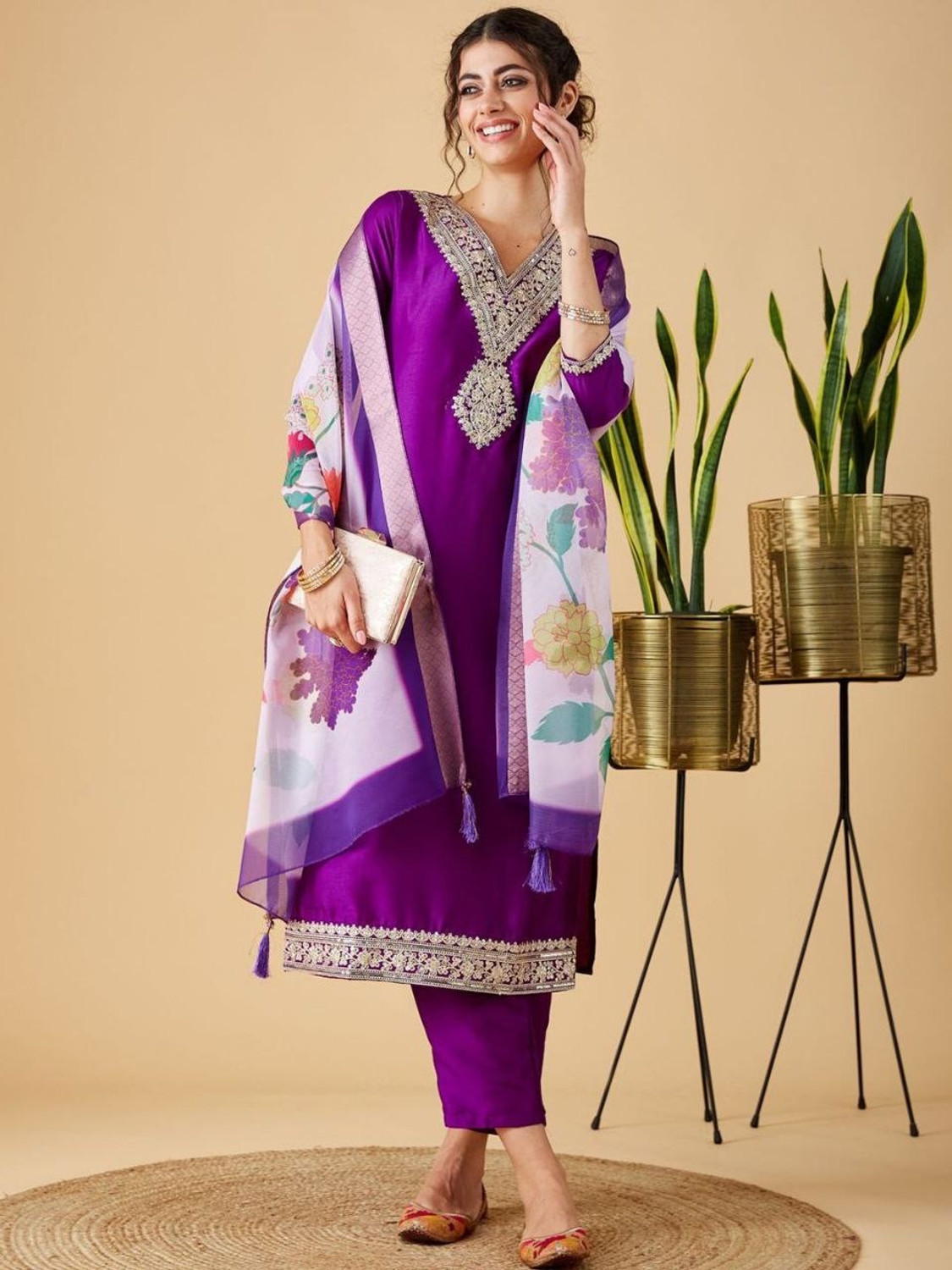 Image of TRAHIMAM Women Kurta Pant Dupatta Set