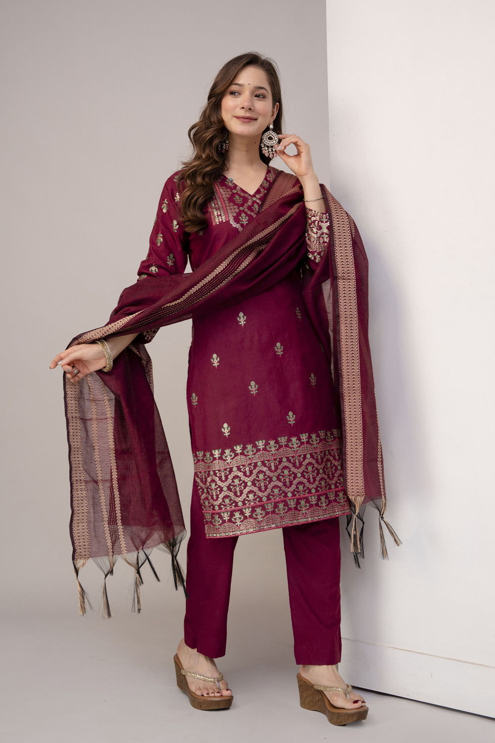 Image of Floressa Women Kurta Pant Dupatta Set