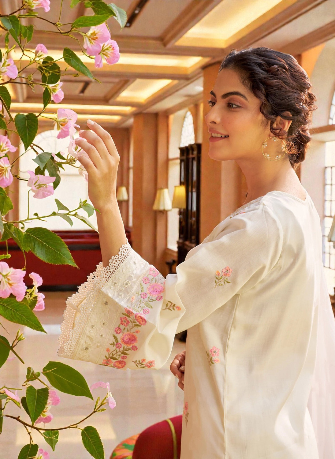 Image of Cartyshop Women Kurta Palazzo Dupatta Set