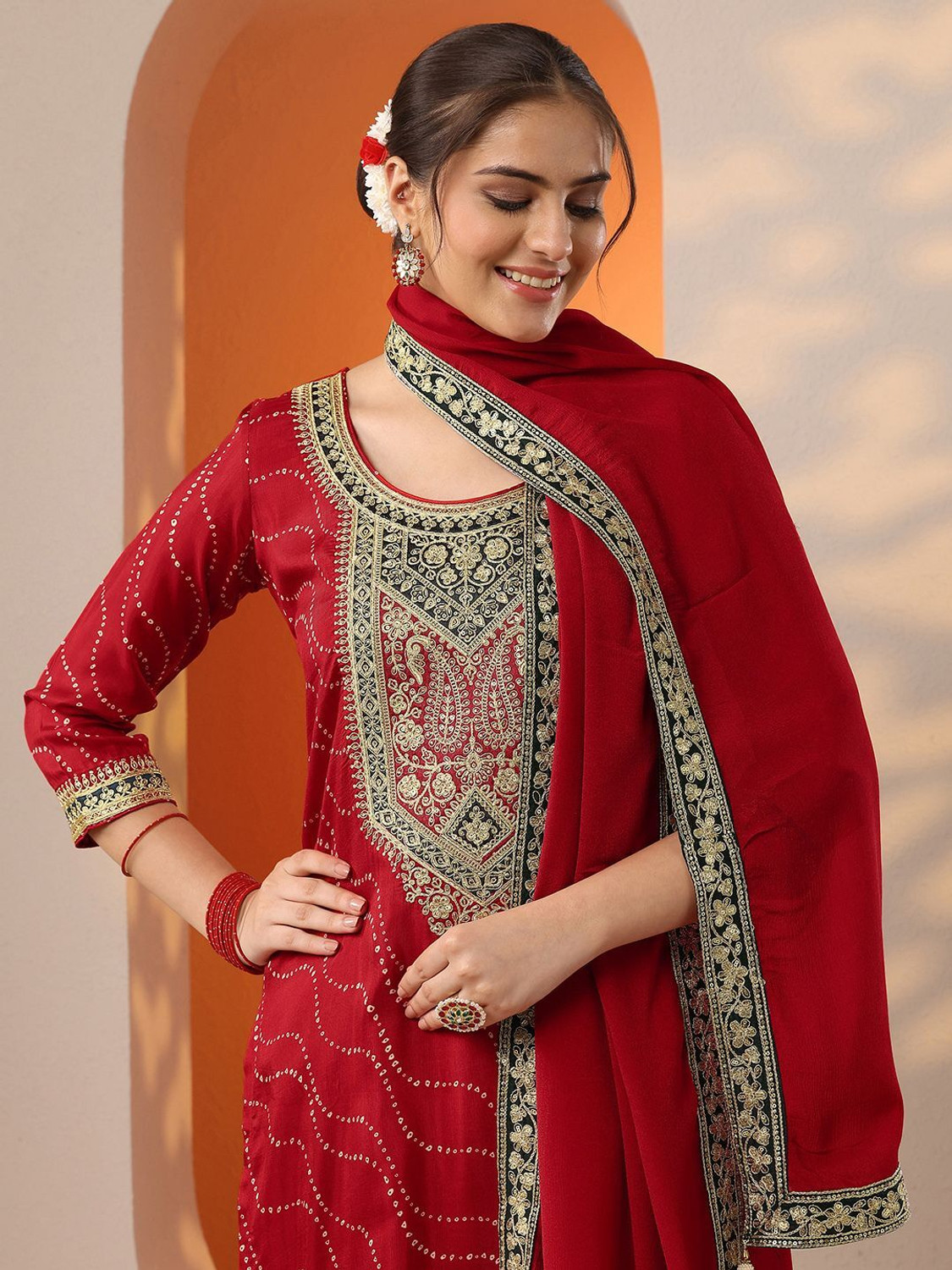 Image of LIBAS Women Kurta Pant Dupatta Set