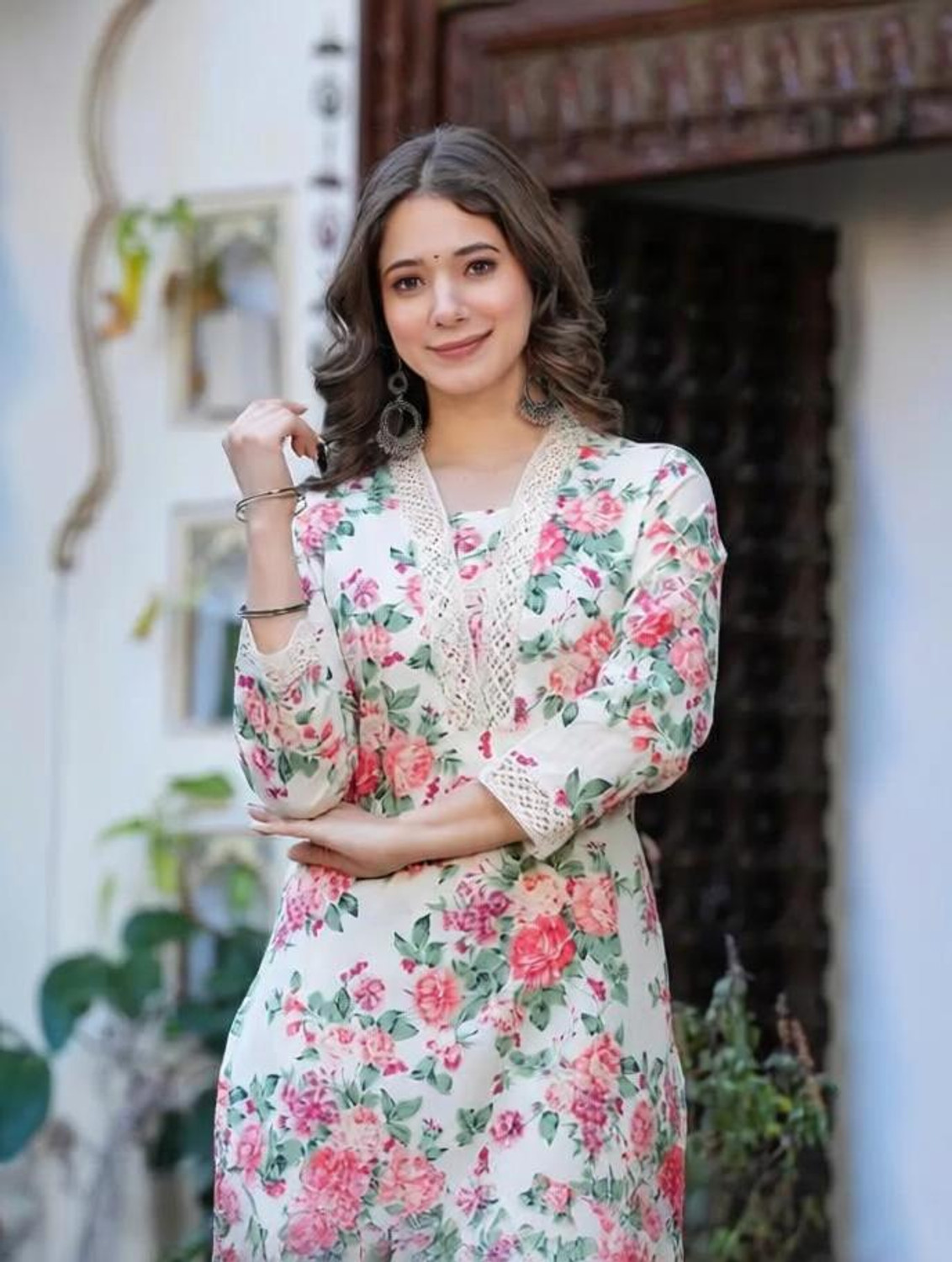 Image of SUBIKA TEXTILES Women Kurti Pant Set