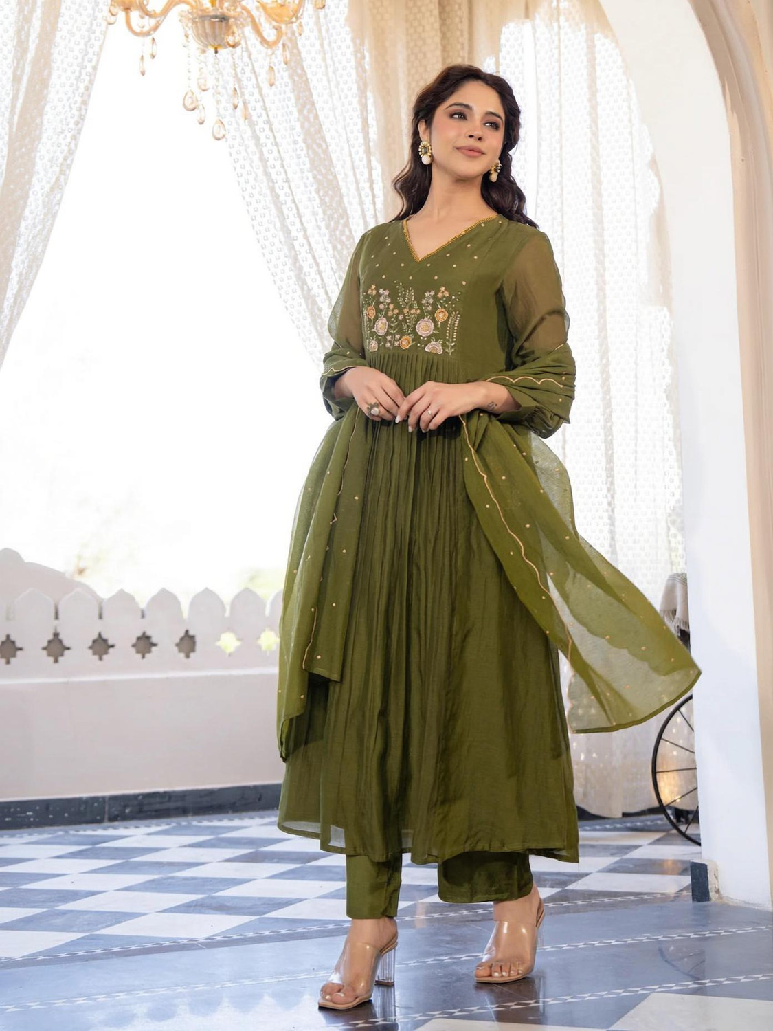 Image of Klosia Women Kurta Pant Dupatta Set