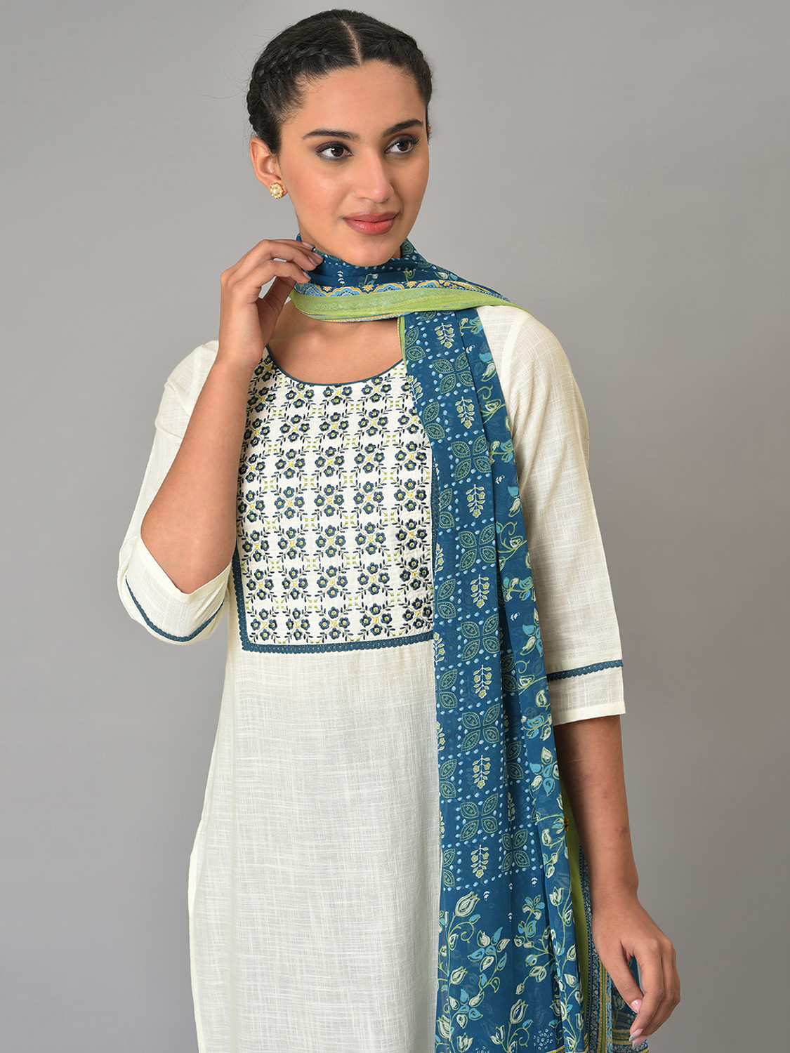Image of Aurelia Women Kurta Palazzo Dupatta Set