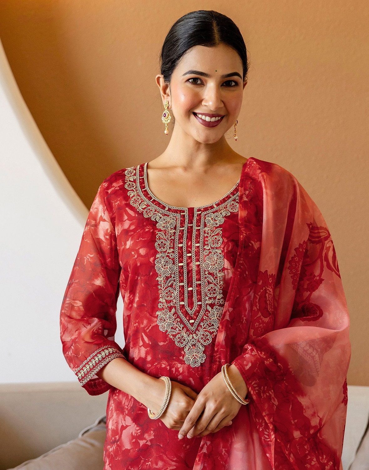 Image of Skylee Women Kurta Pant Dupatta Set