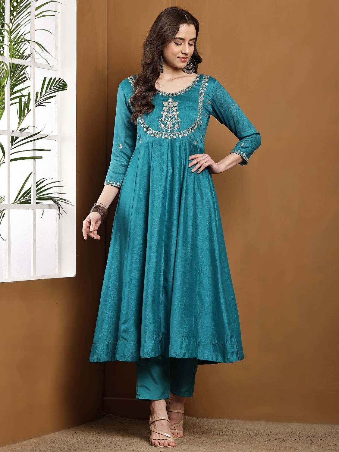 Image of dharmkunj Women Kurta Pant Dupatta Set