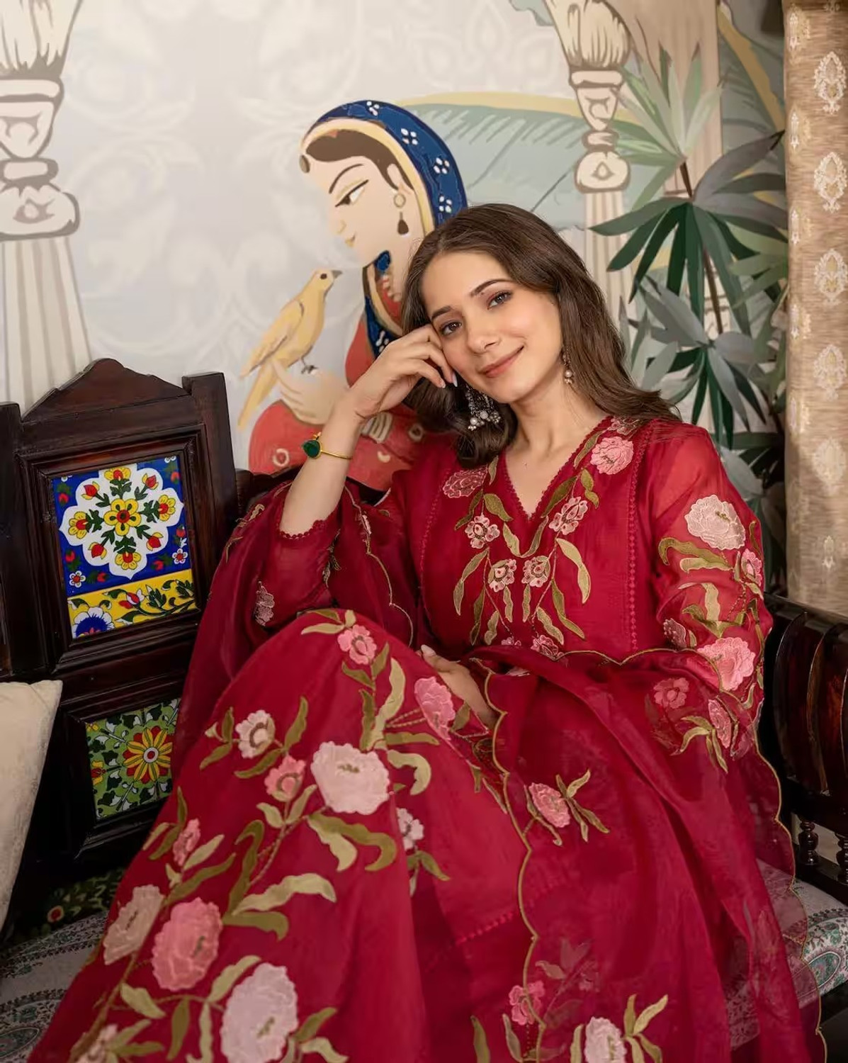 Image of shankhpushpi Women Kurti Pant Dupatta Set
