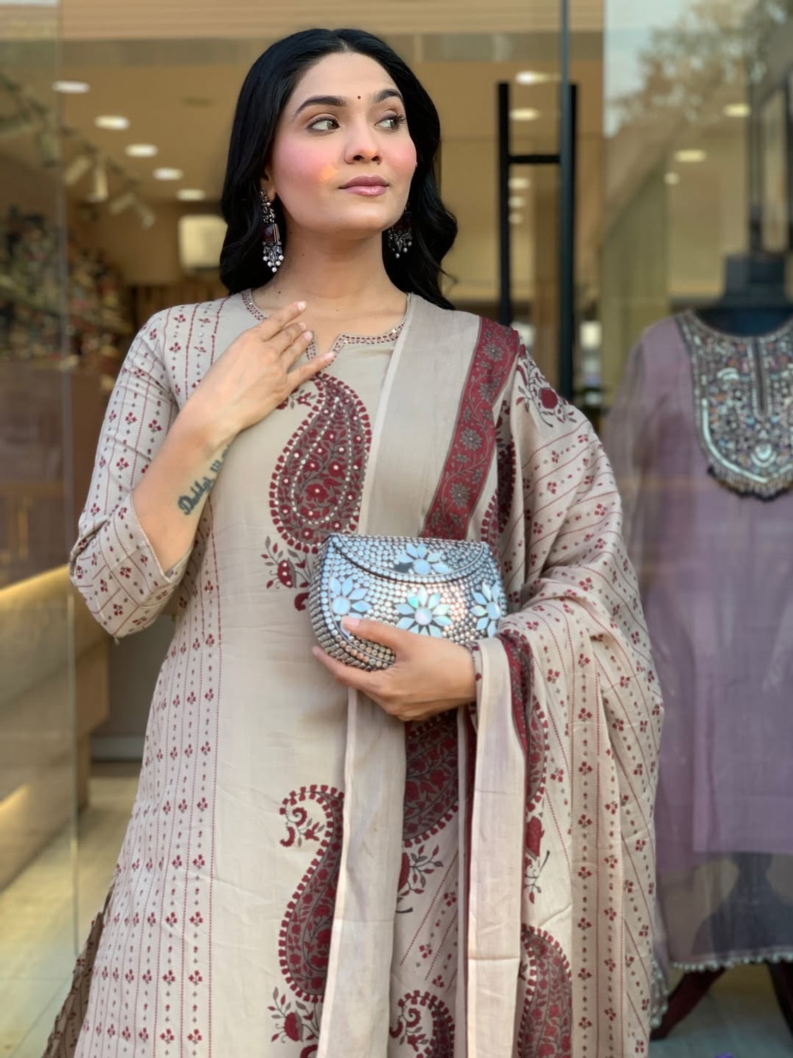 Image of Zaraa Women Kurta Pant Dupatta Set