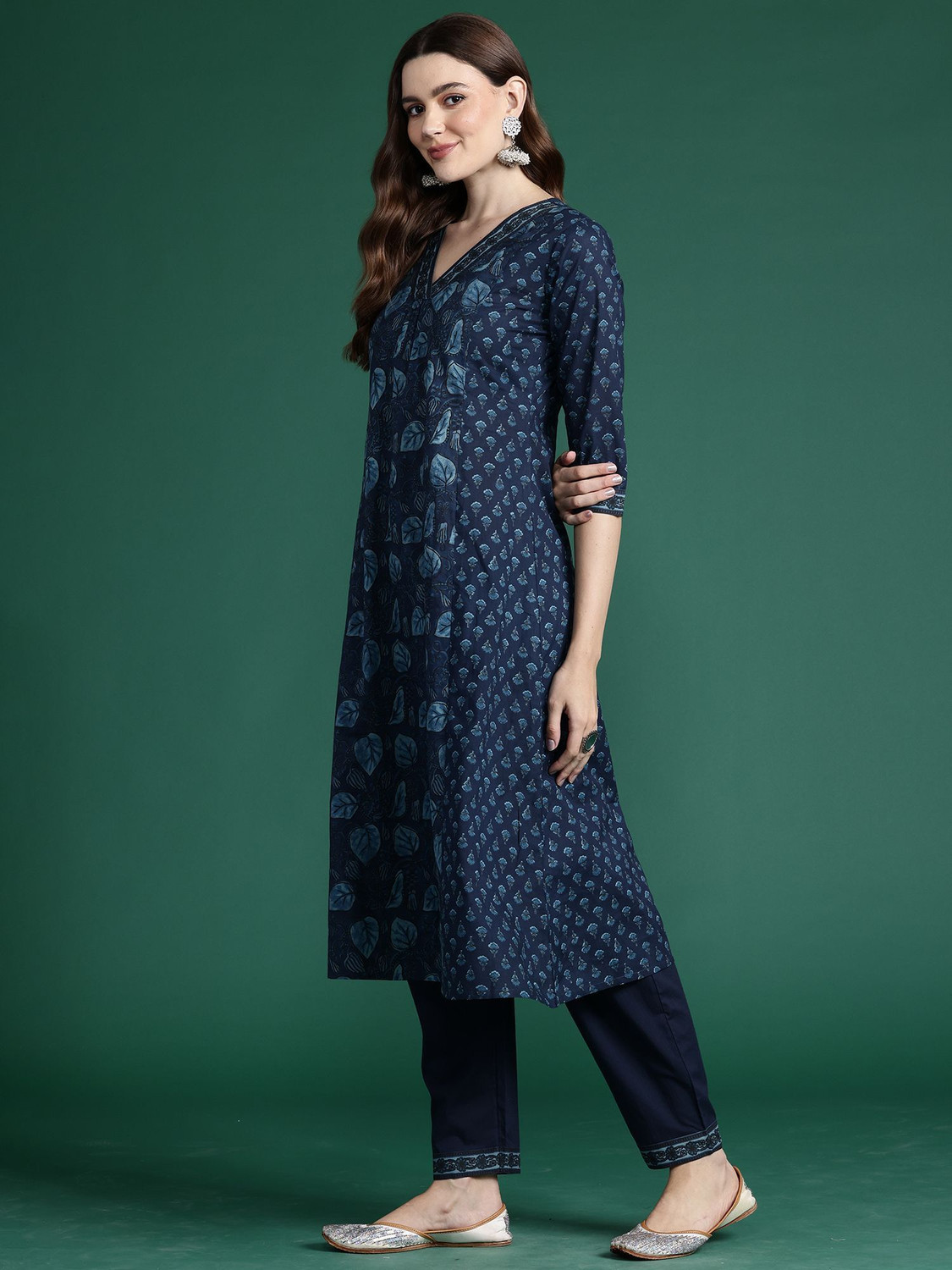 Image of Indo Era Women Kurta Pant Dupatta Set