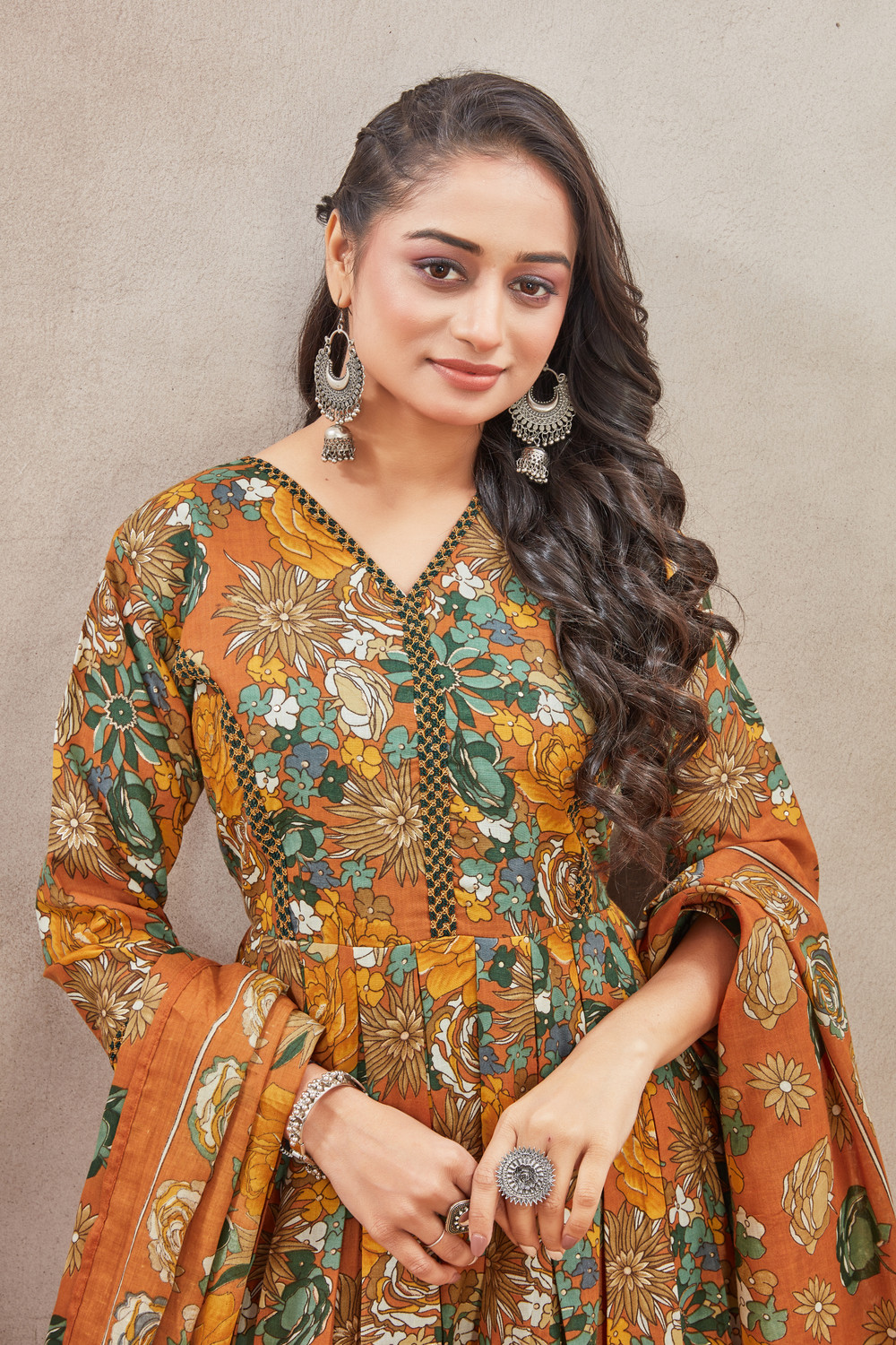 Image of BLACK PATTI Women Kurti Pant Dupatta Set