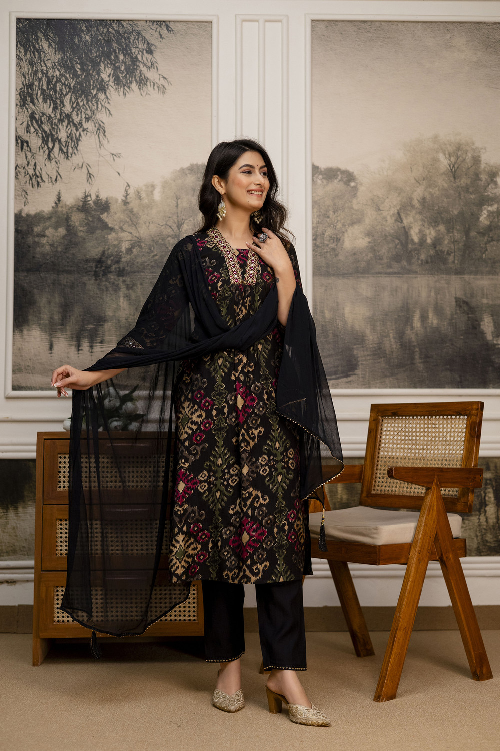 Image of berrylicious Women Kurta Pant Dupatta Set