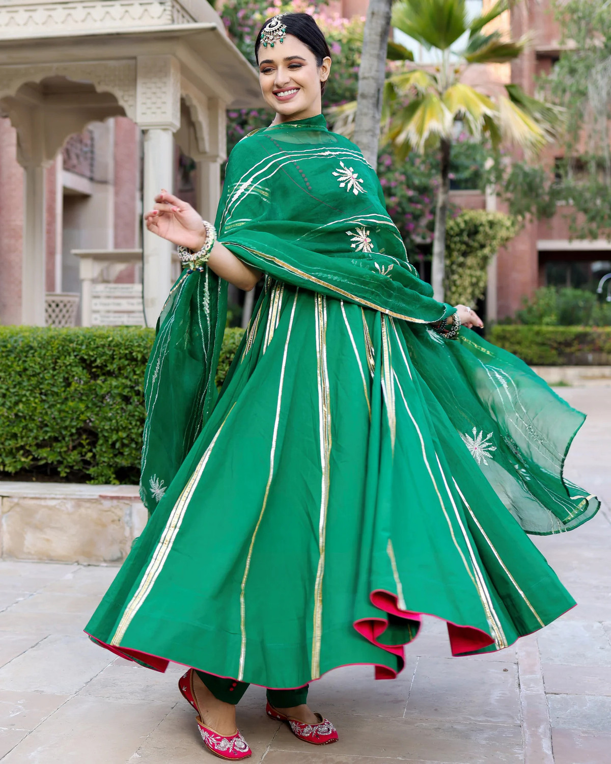Image of METRO-FASHION Women Kurta Pant Dupatta Set