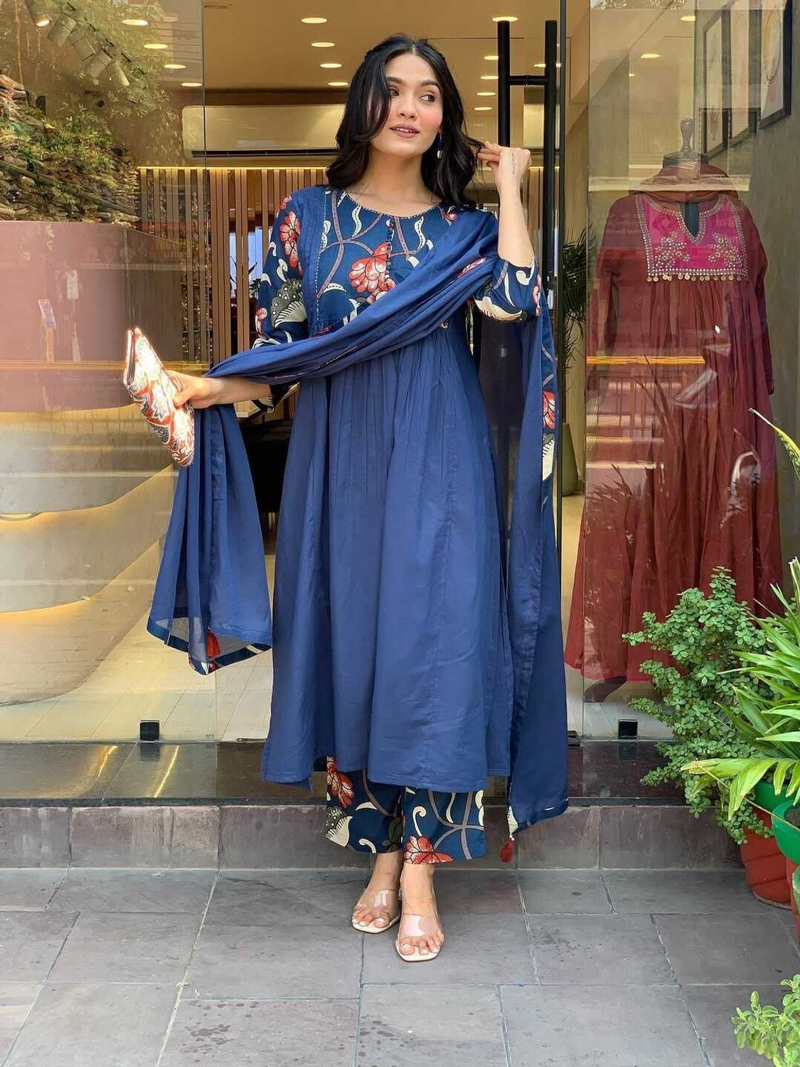 Image of NISHA FASHION Women Kurta Palazzo Dupatta Set