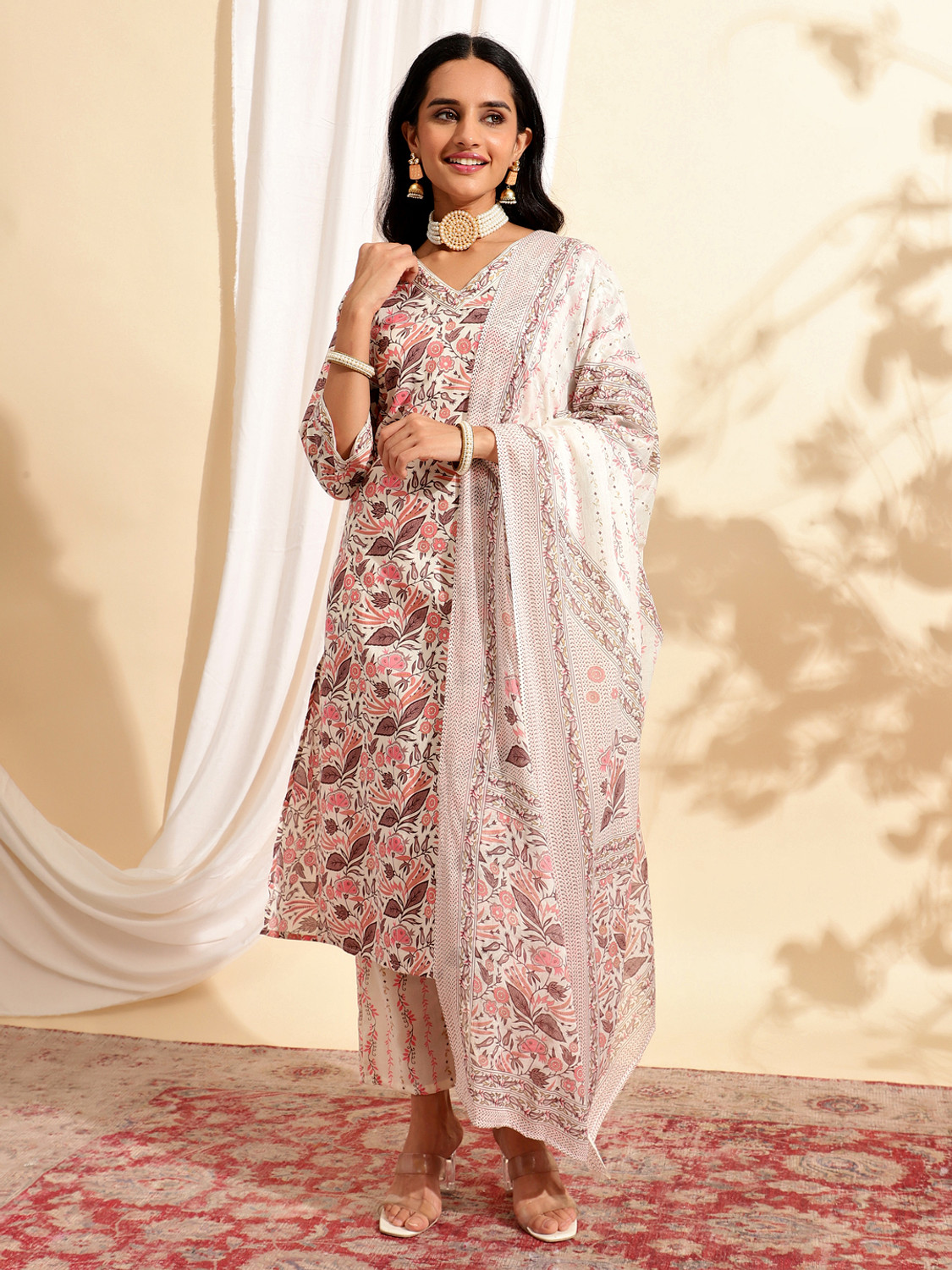Image of Divastri Women Kurta Pant Dupatta Set