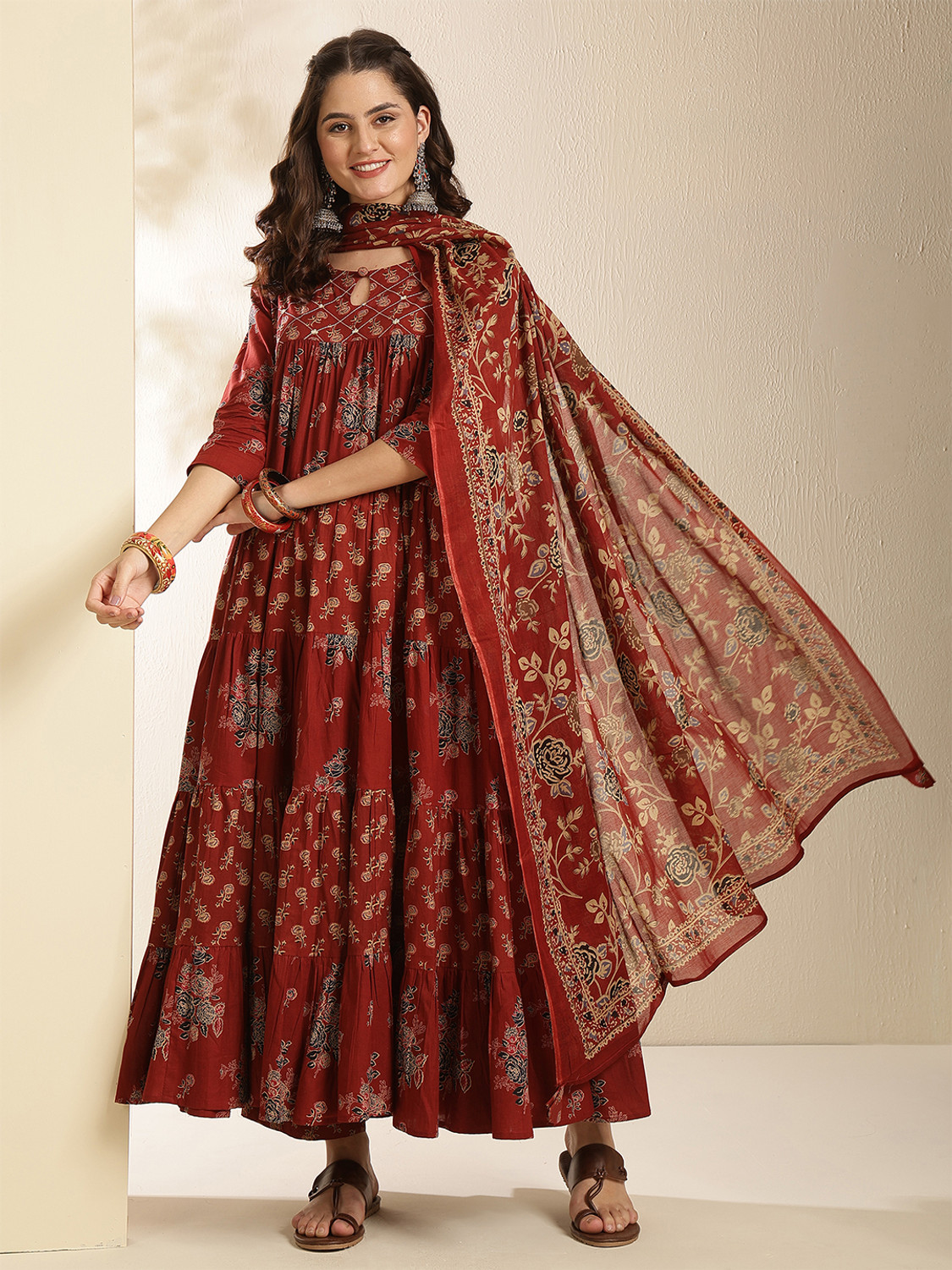 KIMAYRA Women Kurta Pant Attached Dupatta Set