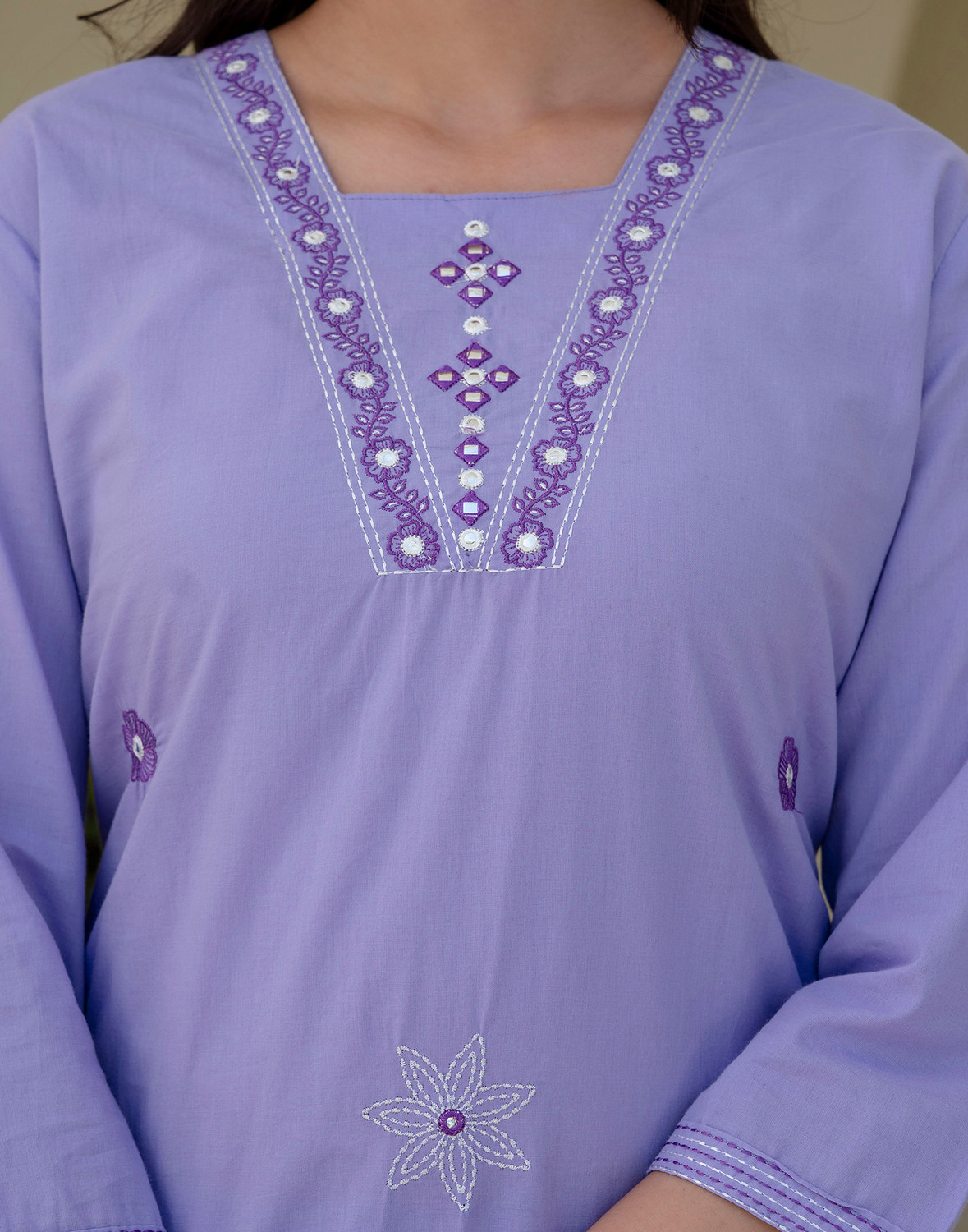 Image of Skylee Women Kurta Pant Dupatta Set