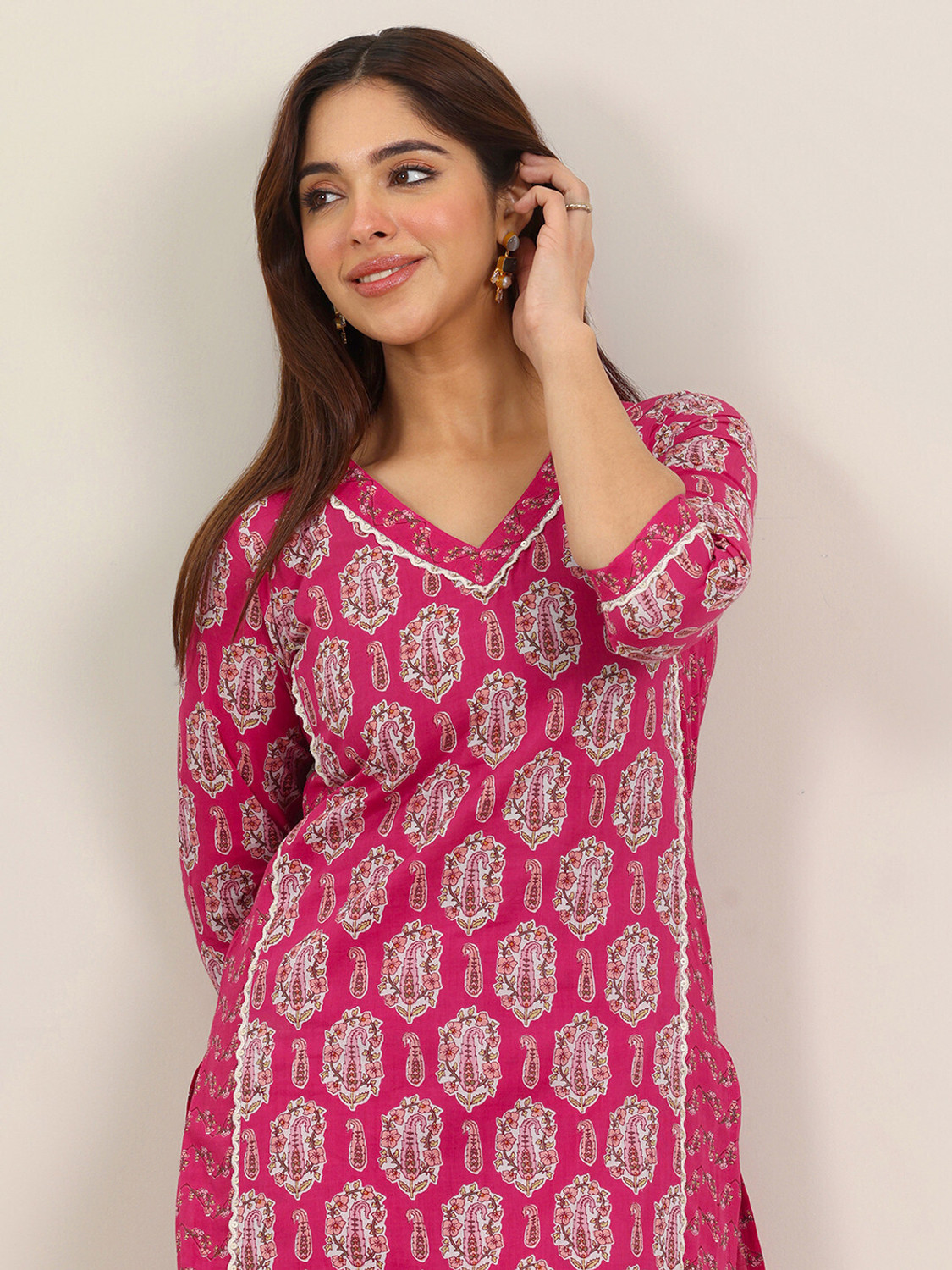 Image of LIBAS Women Kurta Pant Set