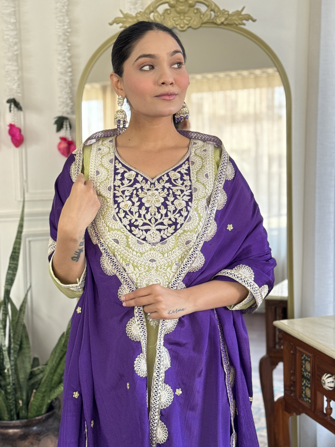 Image of PILUDI HOUSE Women Kurti Pant Attached Dupatta Set