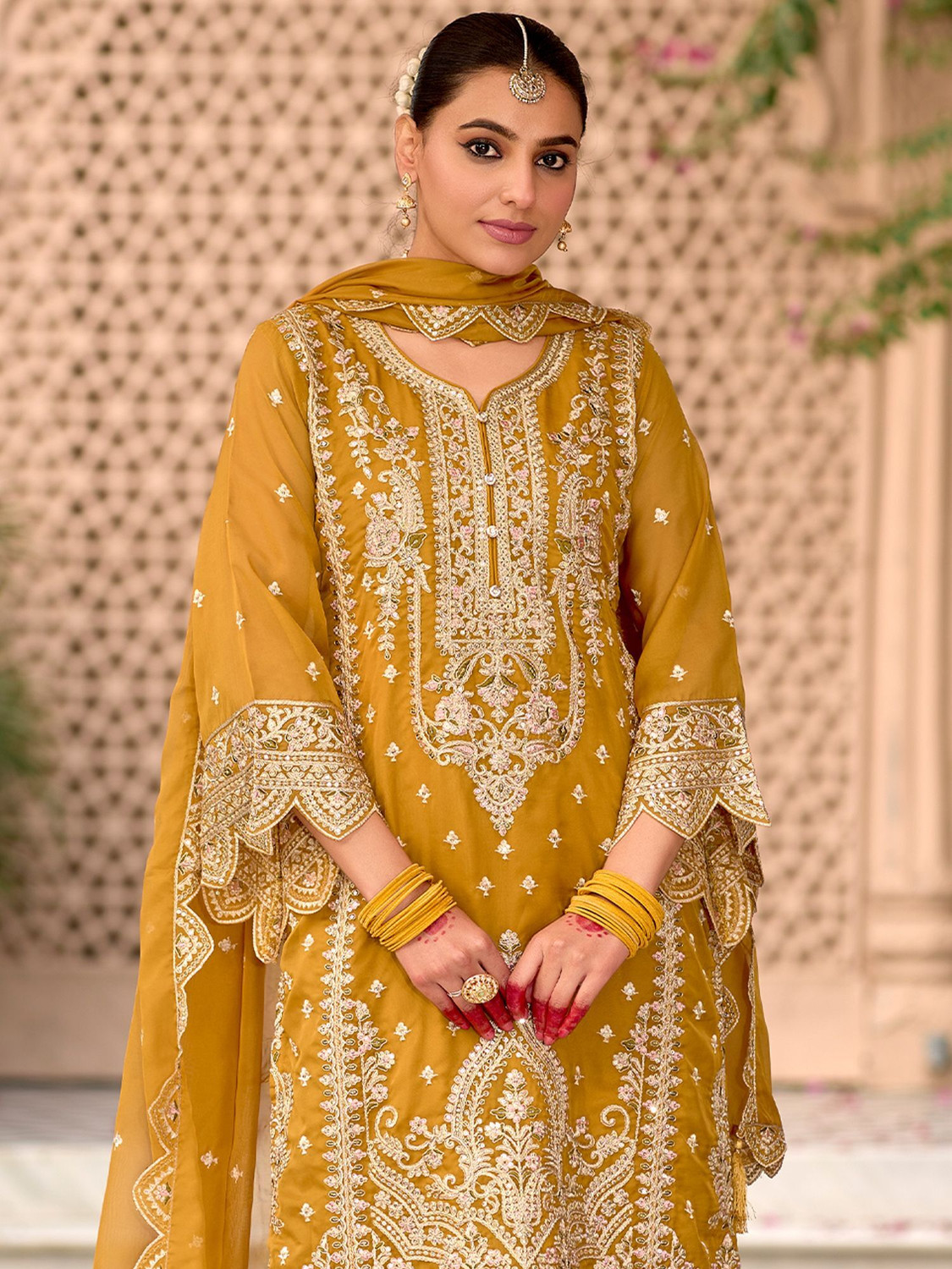 Image of Indo Era Women Kurta Pant Dupatta Set