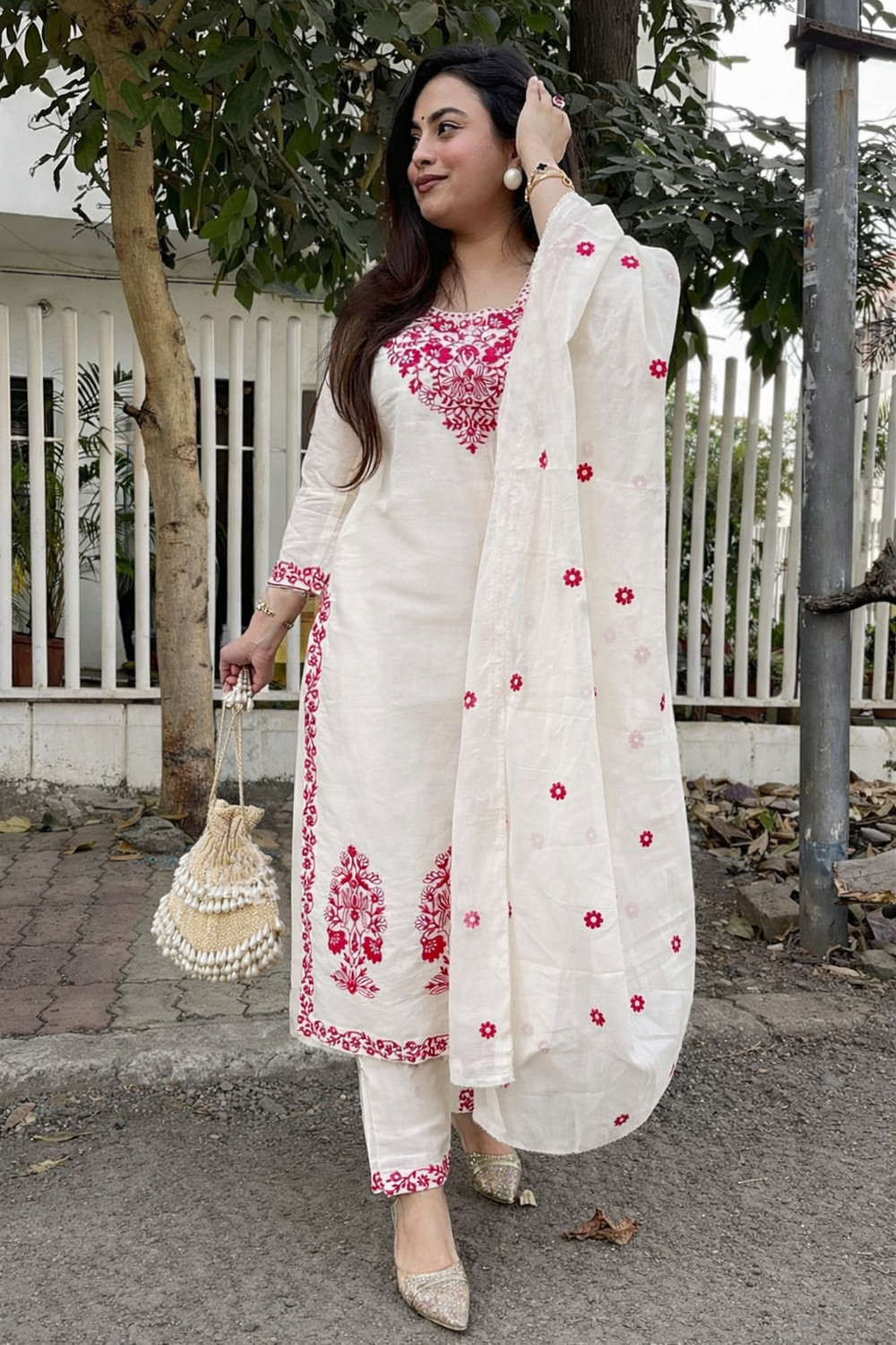 Image of PILUDI Embroidered Kurta, Trouser /Pant & Dupatta Set