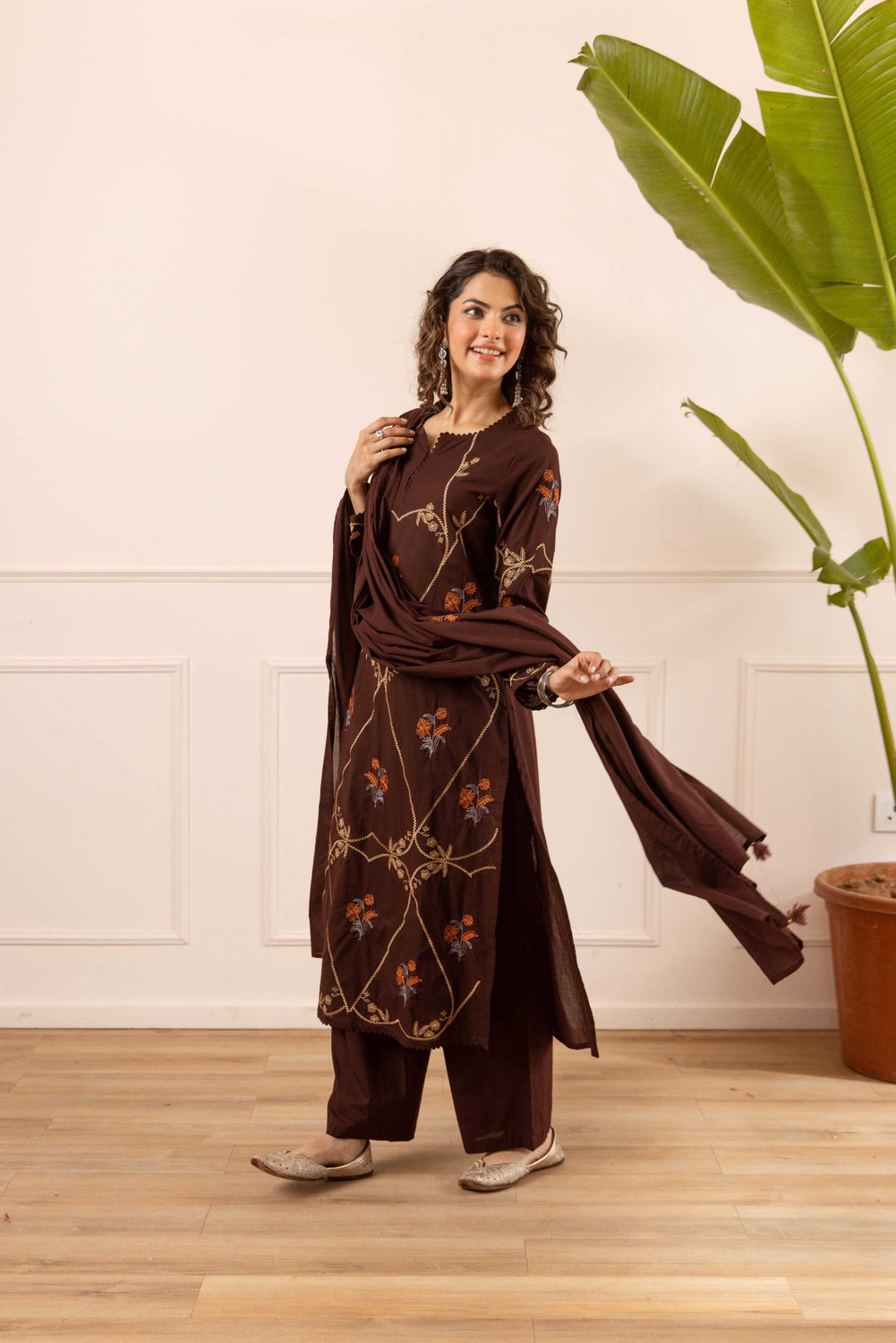 Image of Nehamta Women Kurta Pant Dupatta Set