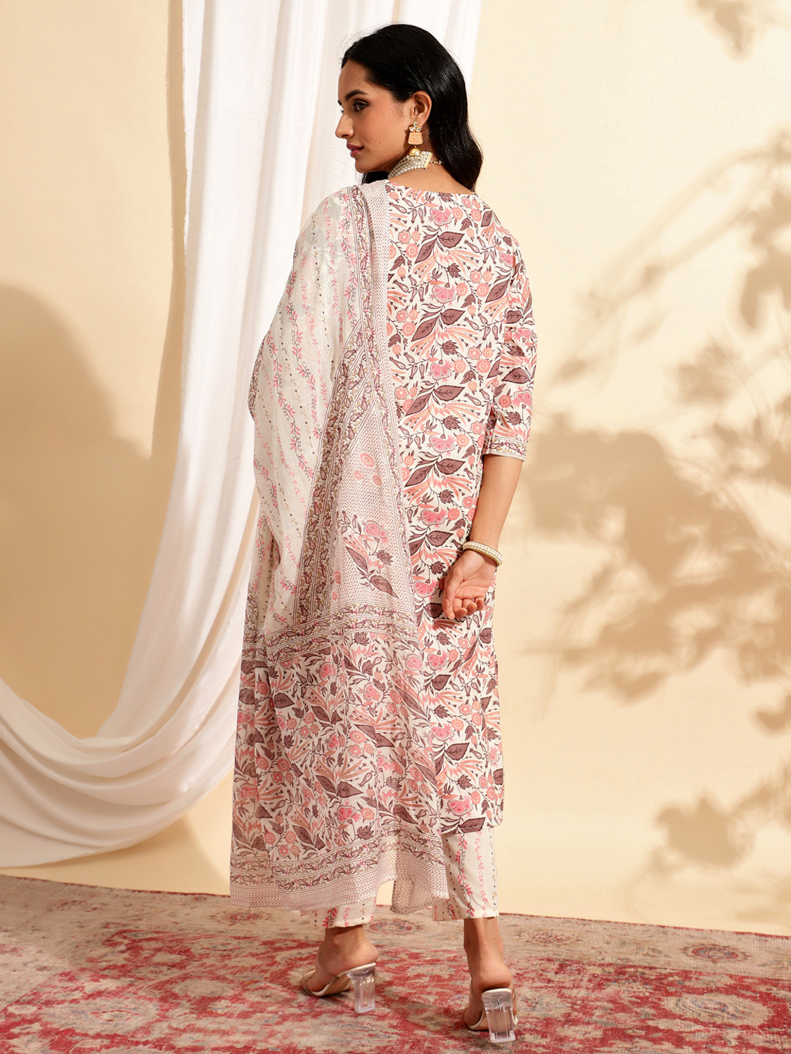 Image of Divastri Women Kurta Pant Dupatta Set