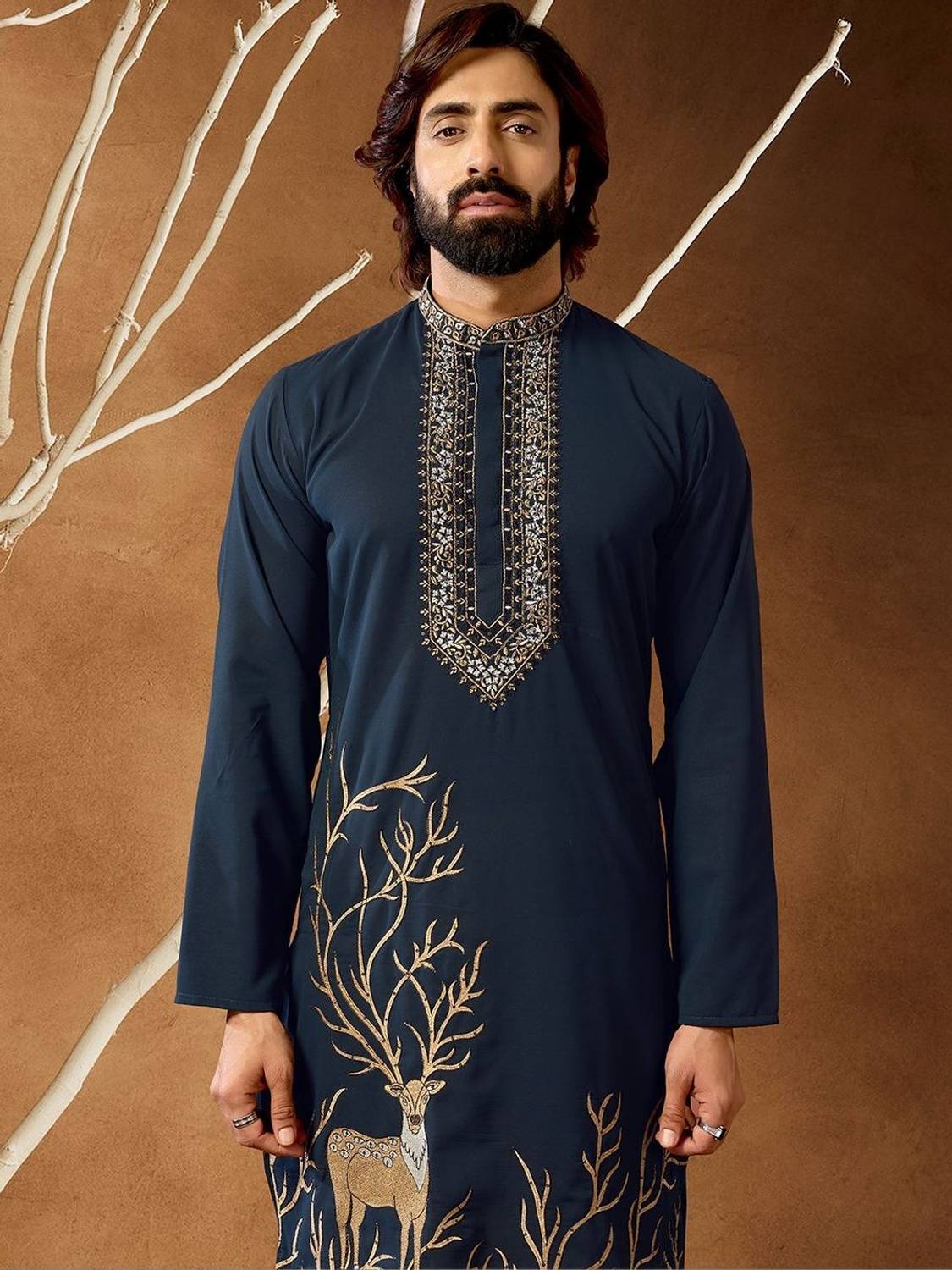 House of Pataudi Men Embroidered A-line Kurta - Image 4