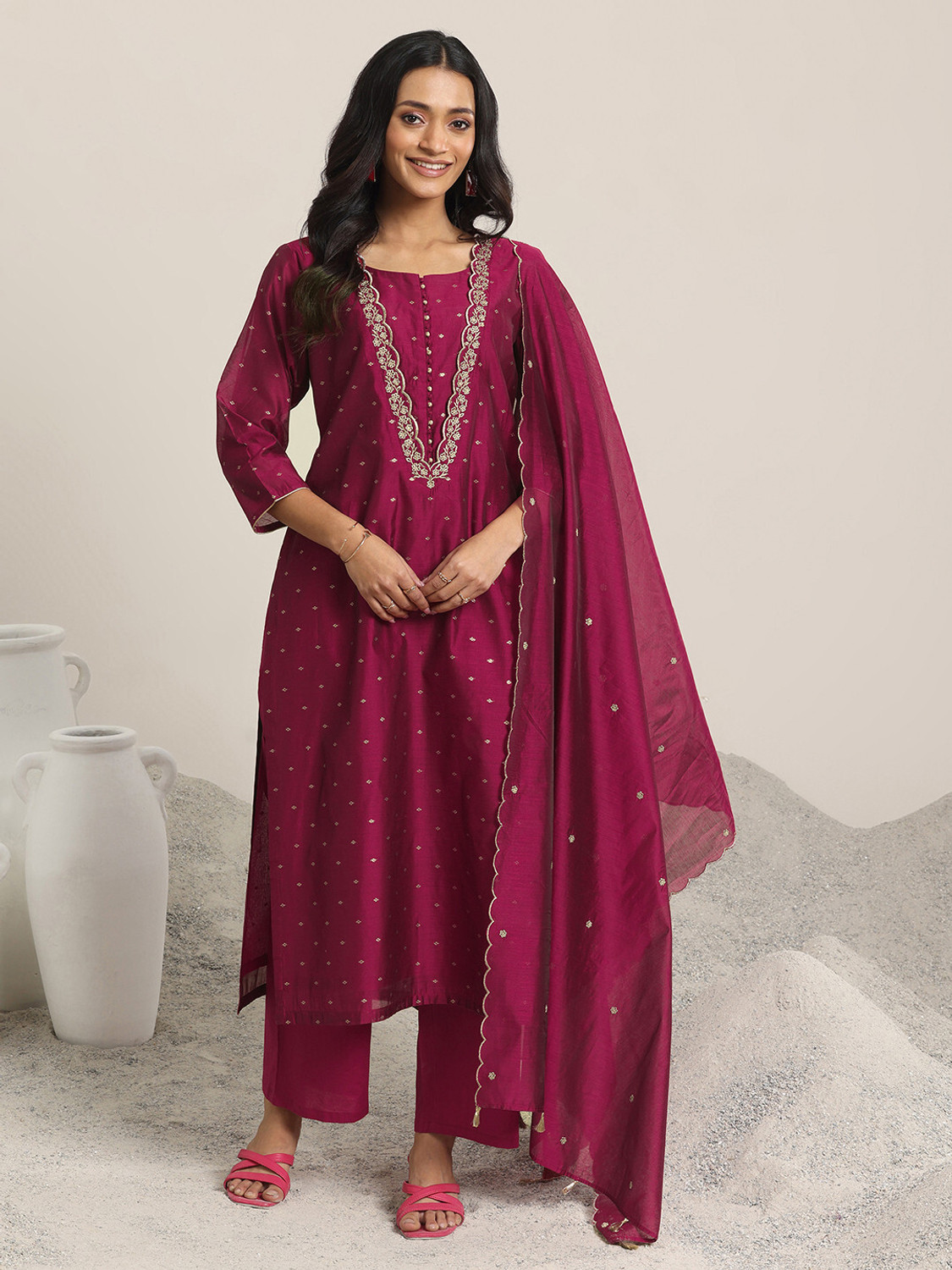 Image of LIBAS Women Kurta Pant Dupatta Set