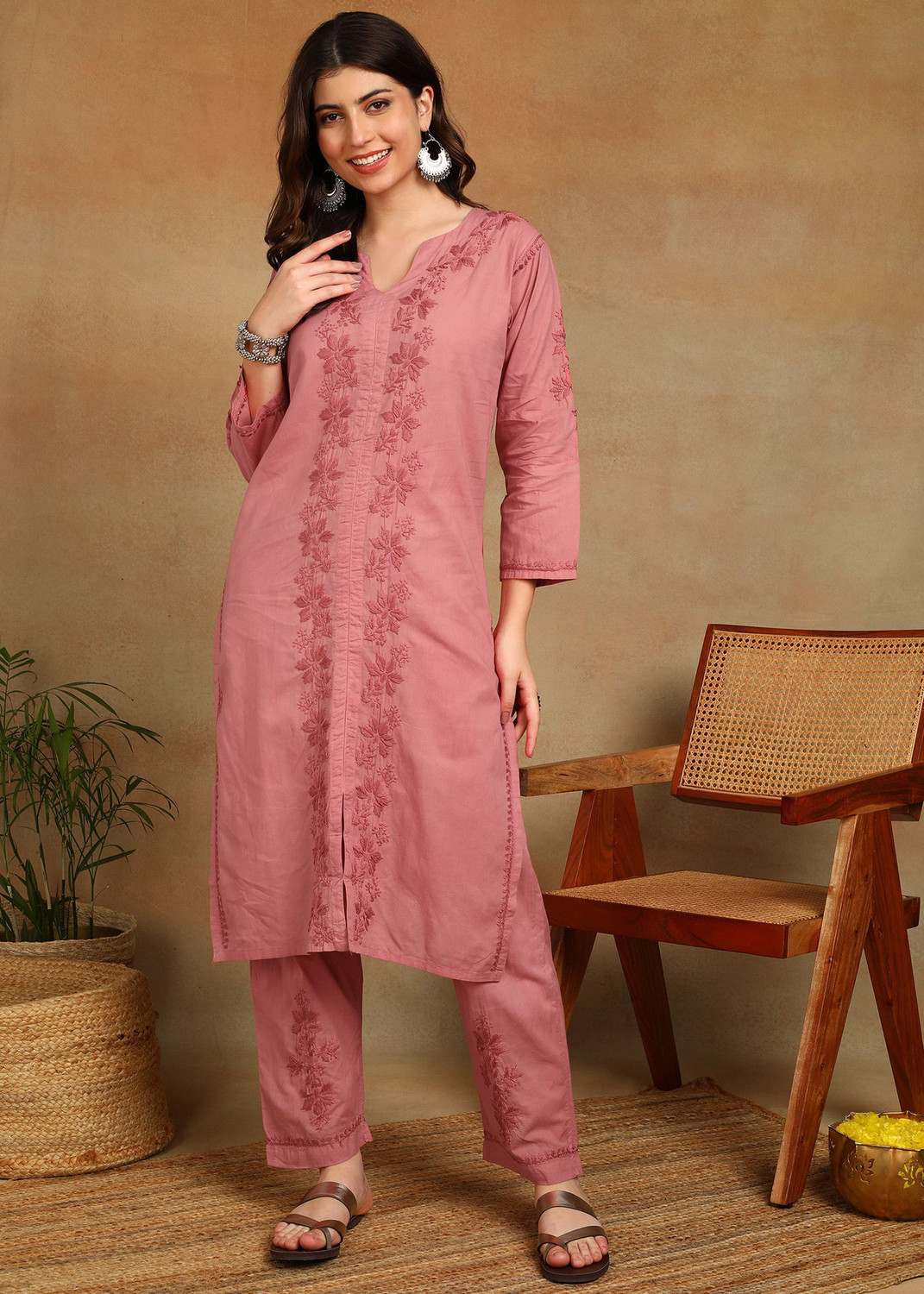Image of VAHSON Women Kurta Palazzo Set