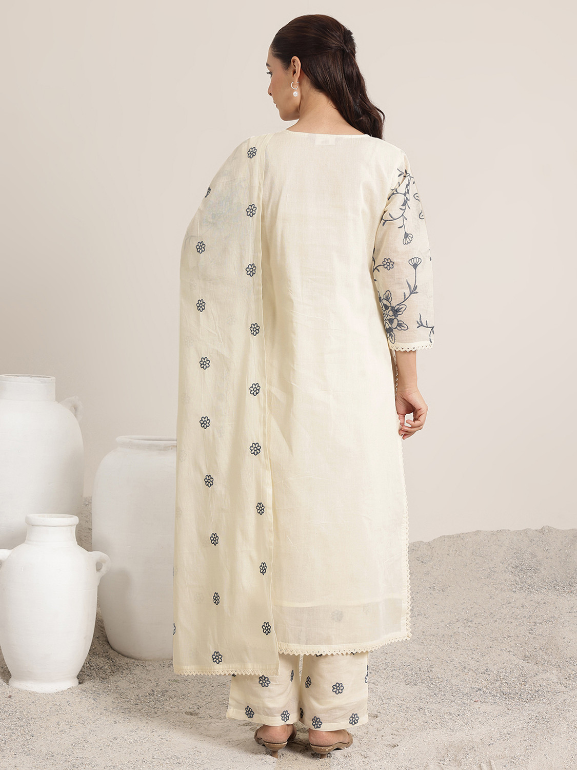 Image of LIBAS Women Kurta Pant Dupatta Set