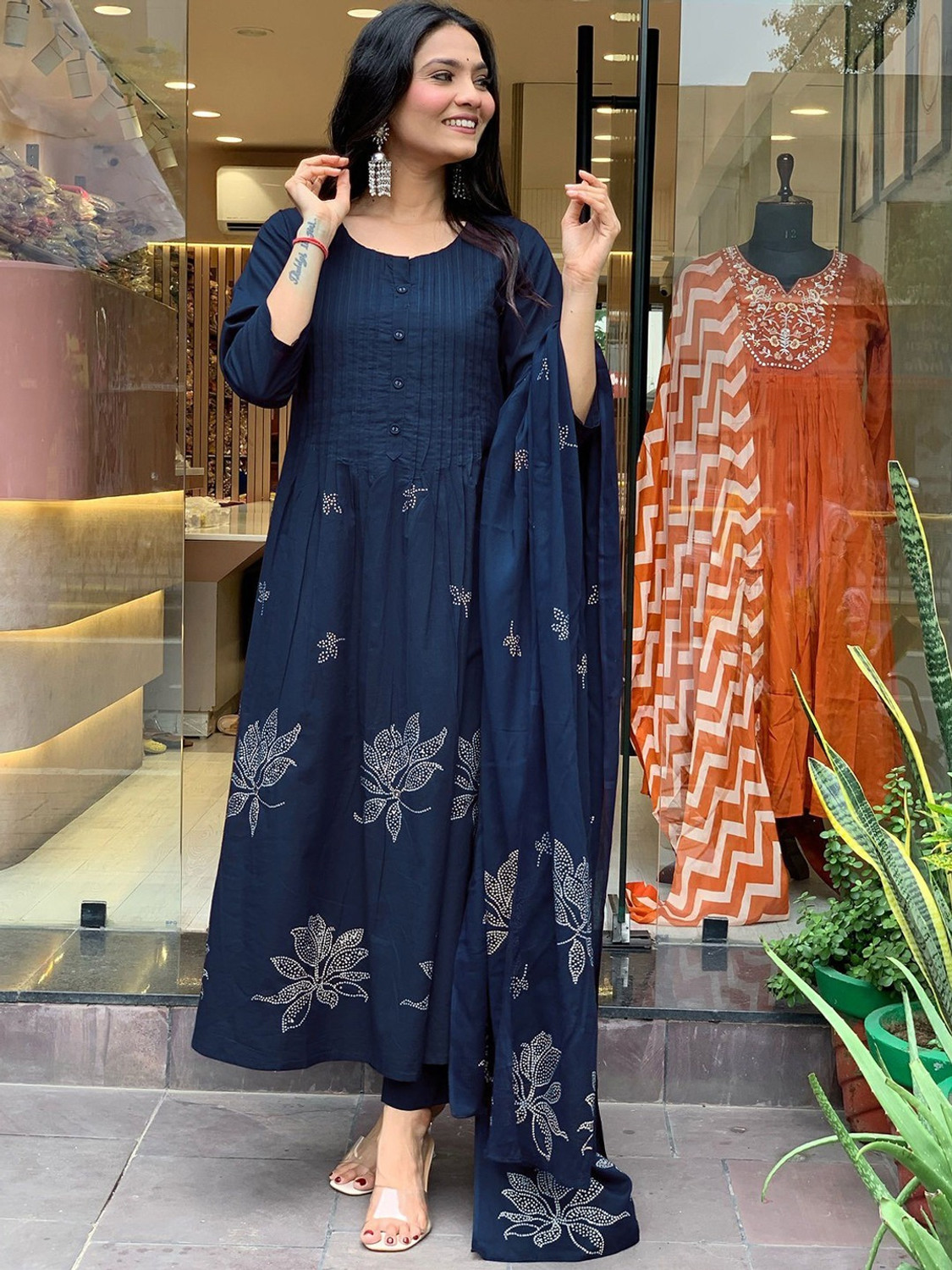 Image of Adhiriti Women Kurta Pant Attached Dupatta Set