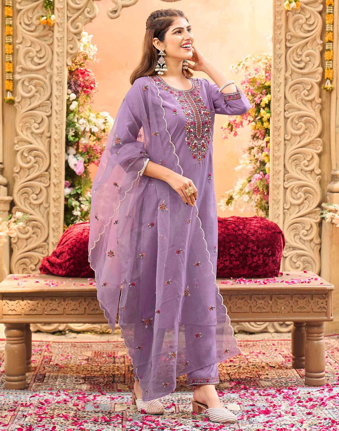 Image of Skylee Women Kurta Pant Dupatta Set