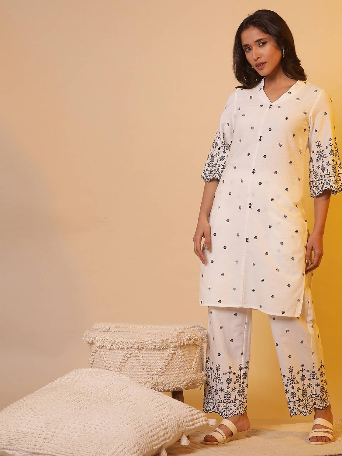 Aurelia Women Kurta Pant Set