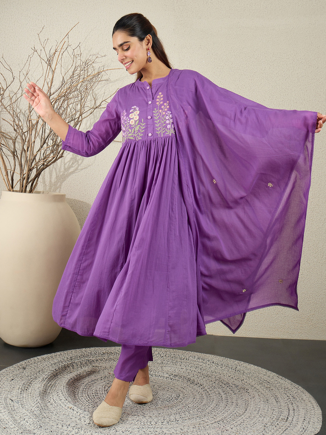 Image of Indo Era Women Kurta Pant Dupatta Set