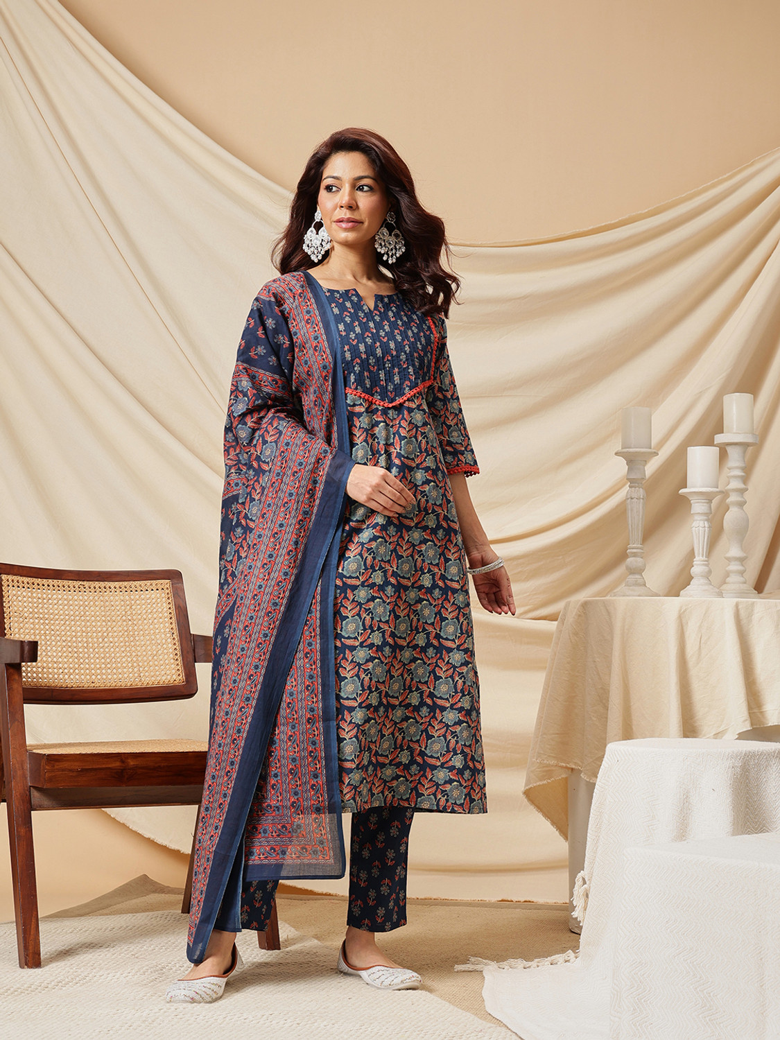 Image of Ginni Arora Label Women Kurta Pant Dupatta Set