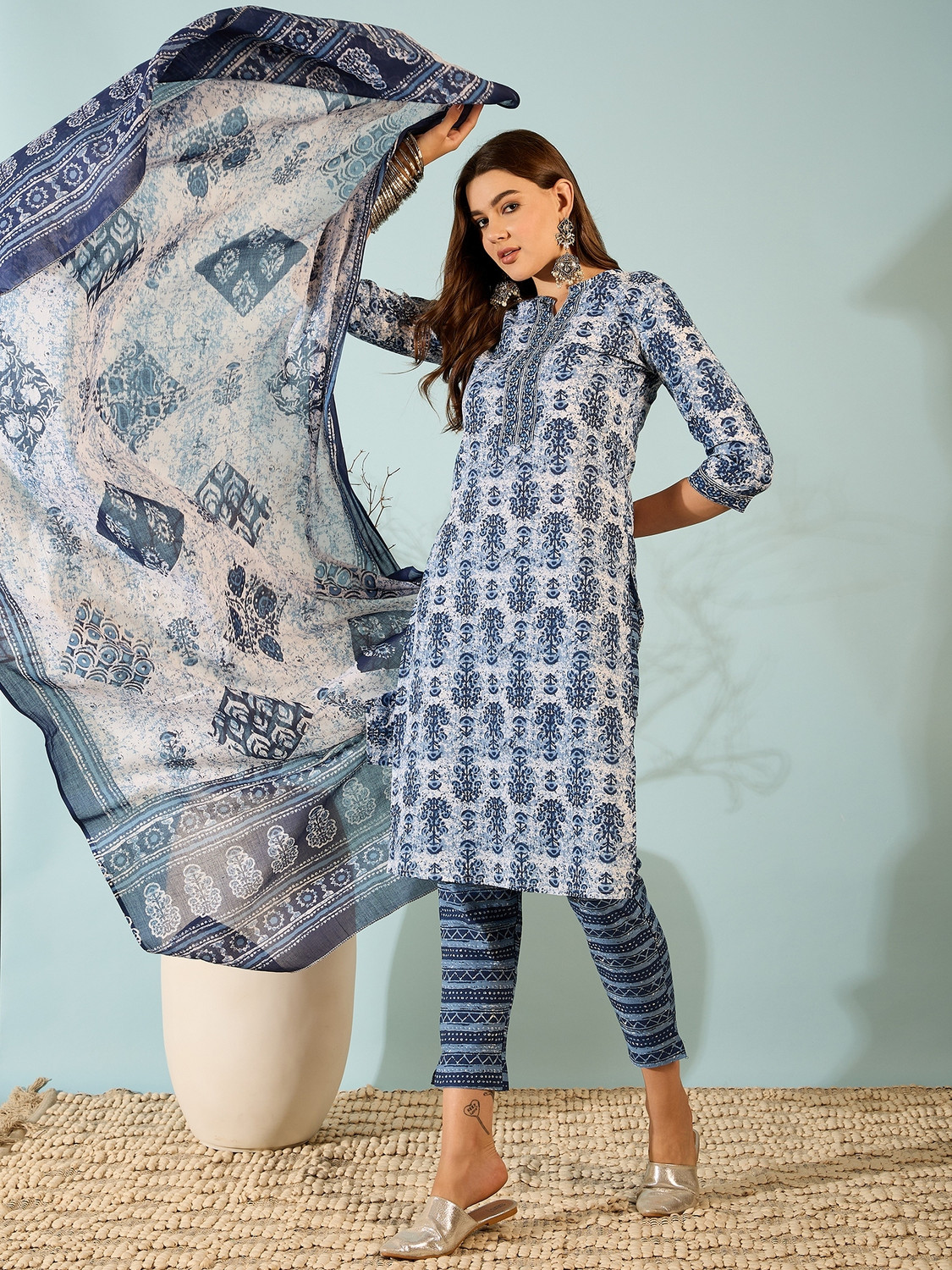 Image of Divastri Women Kurta Pant Dupatta Set