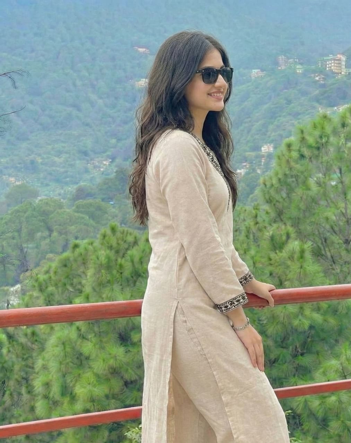 Image of A S COLLESTION Women Kurta Pant Set