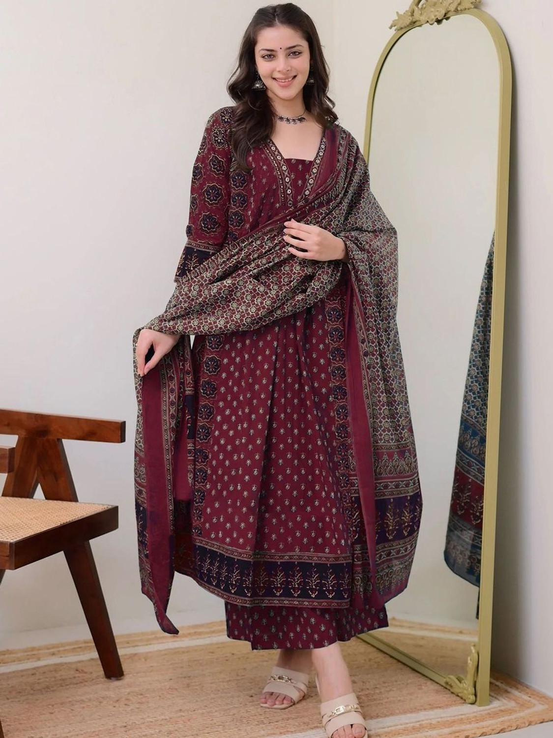 Image of Moda Rapido Women Viscose Rayon Kurta Pant Set