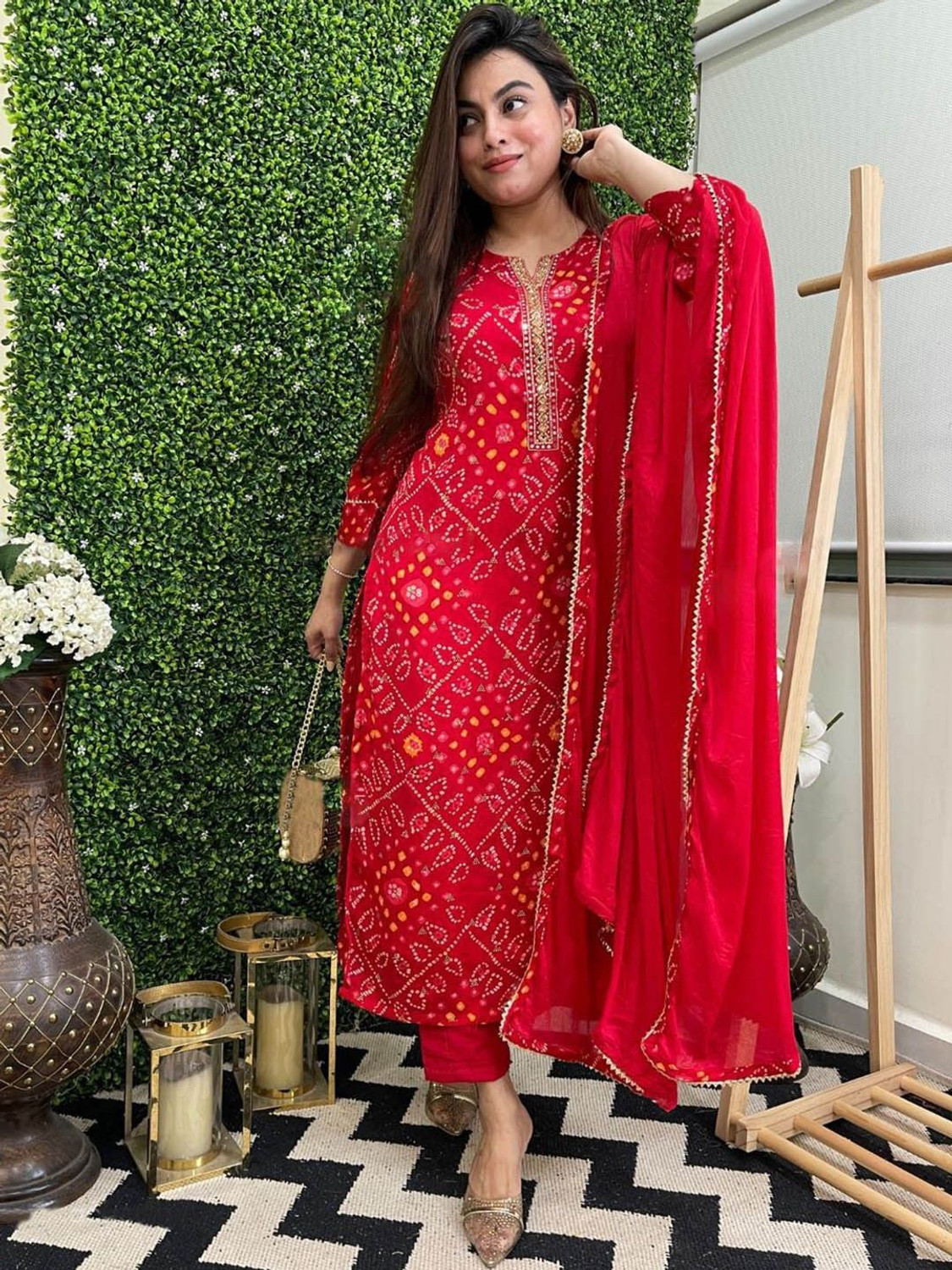 Image of Divastri Women Kurta Pant Dupatta Set