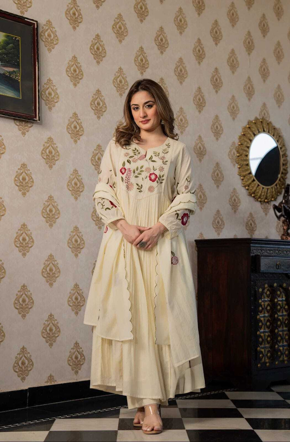 Image of VIEW CREATION Women Kurta Pant Dupatta Set