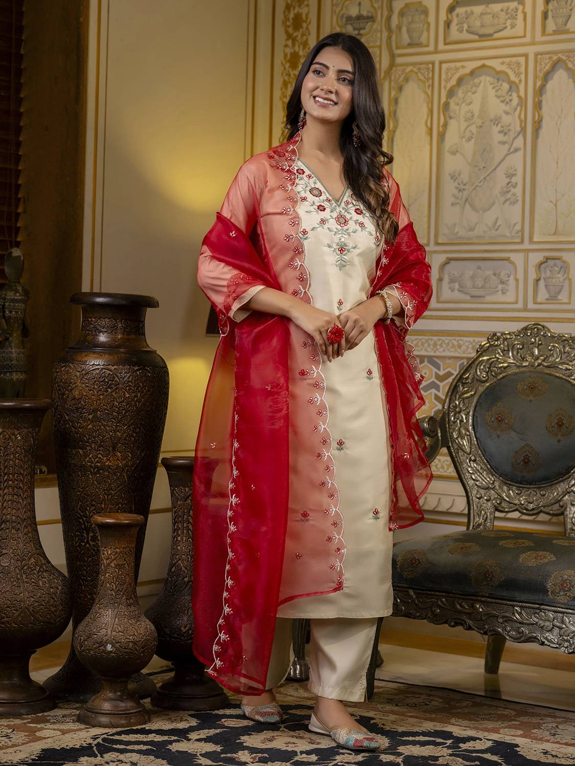 VredeVogel Women Kurta Pant Dupatta Set - Image 1