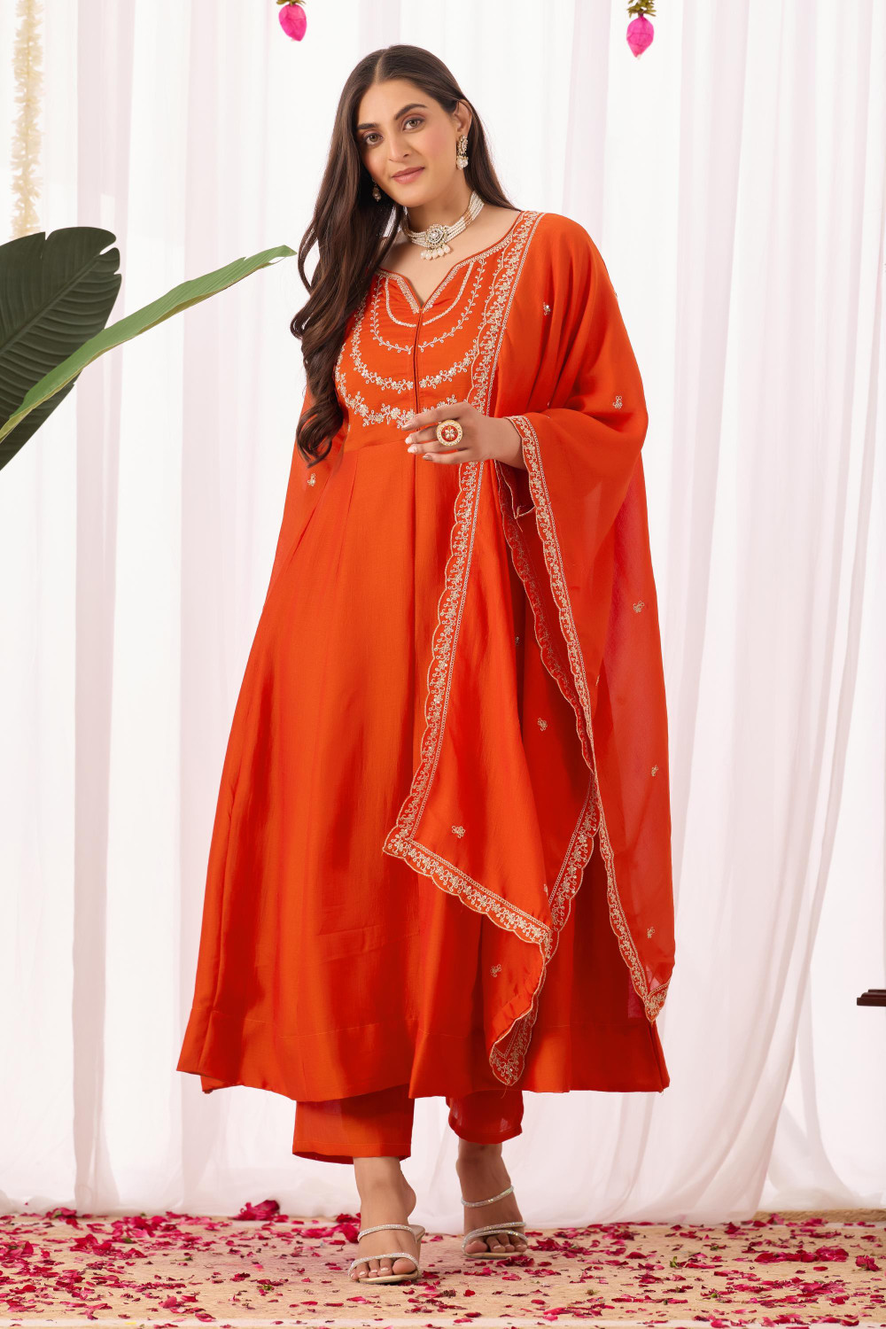 Image of OMICRON FAB Women Silk Blend Kurta Pant Dupatta Set