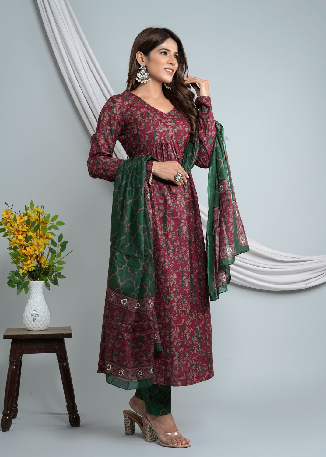 Image of PINKPERRY Women Kurta Pant Dupatta Set