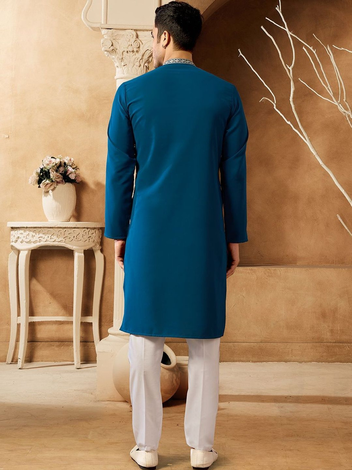 Image of House of Pataudi Men Embellished A-line Kurta