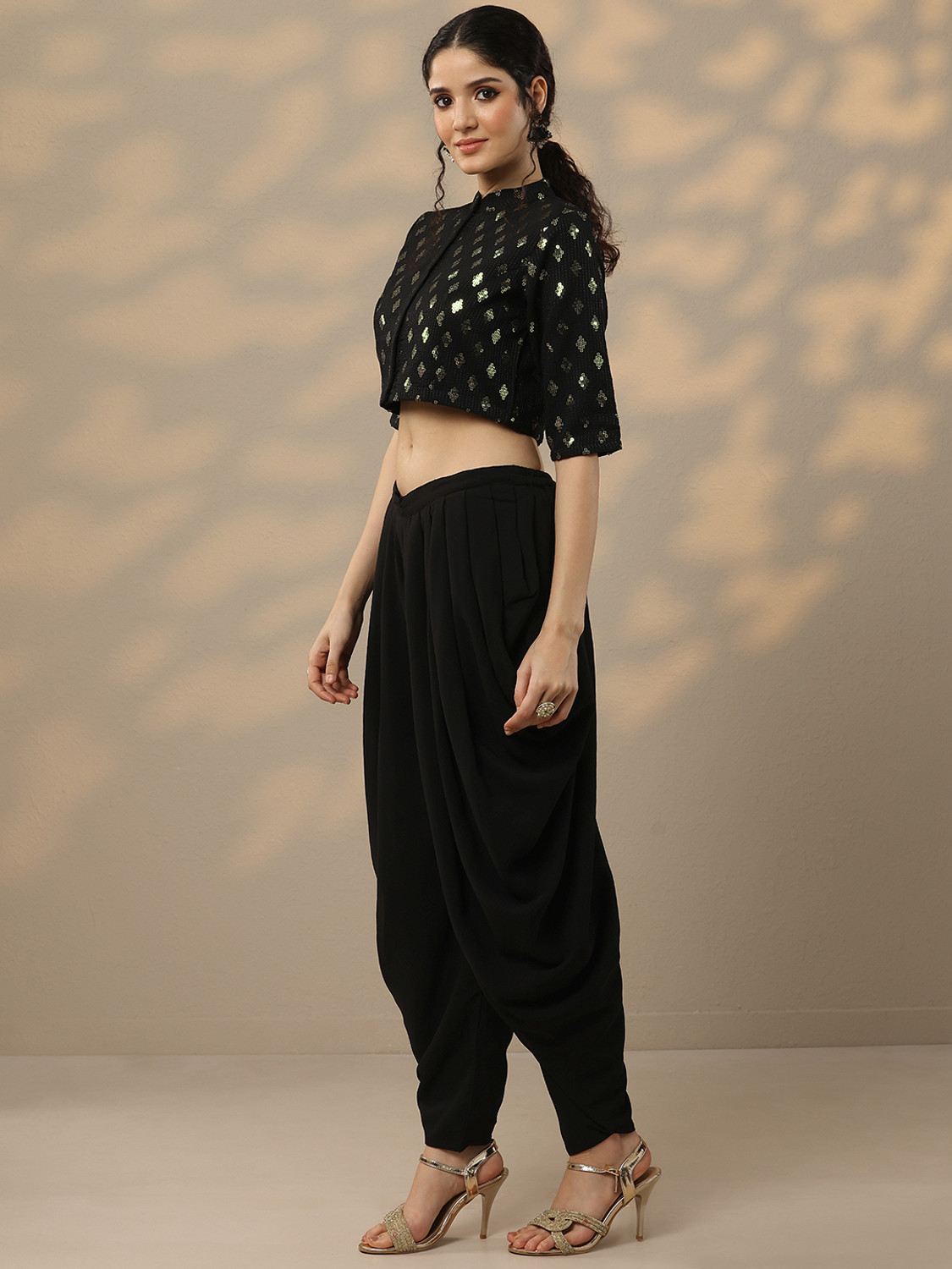 Image of GERUA BY LIBAS Women Ethnic Top Sari Pant Set