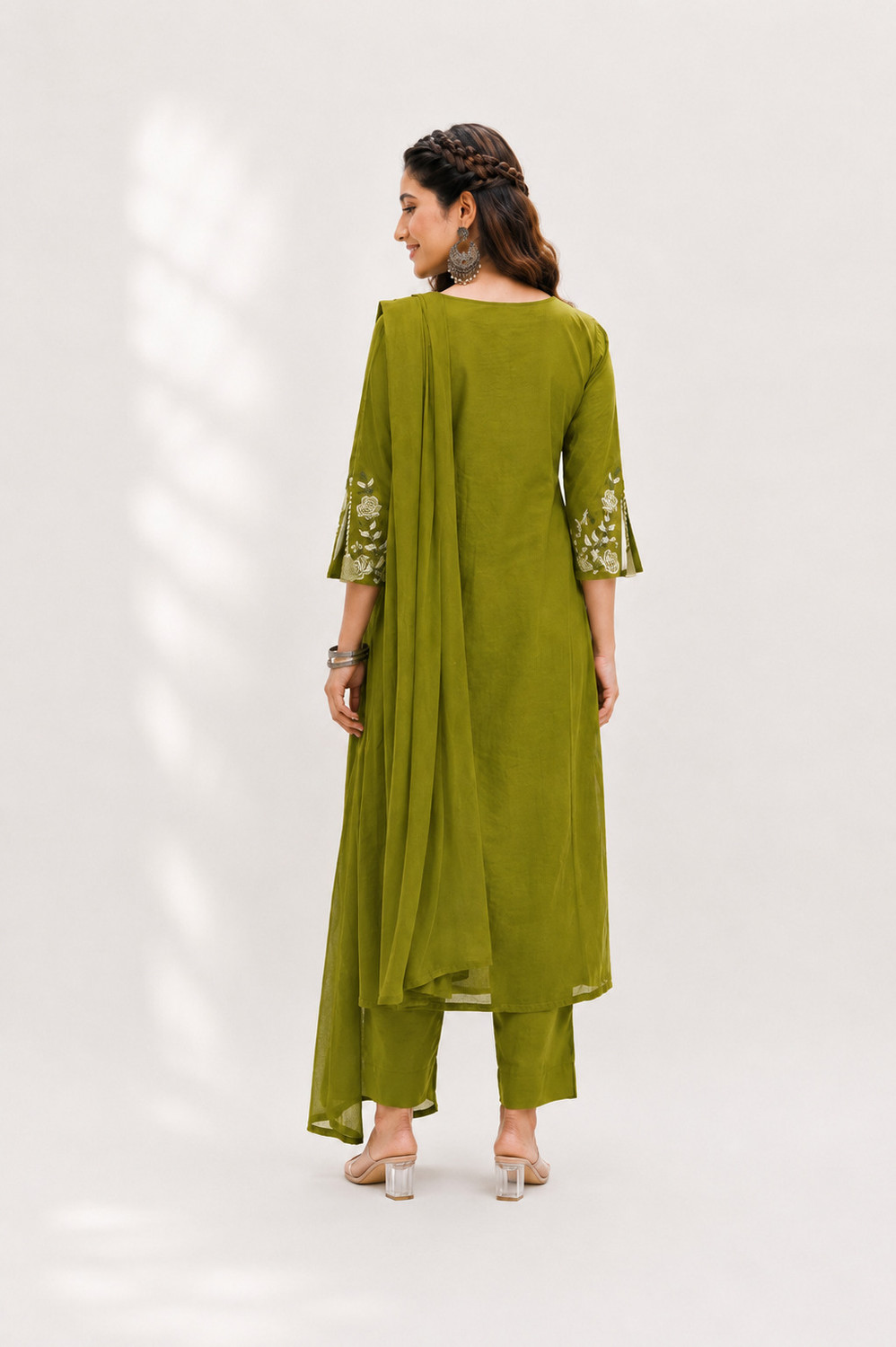 Image of KOMELY Women Kurta Pant Dupatta Set