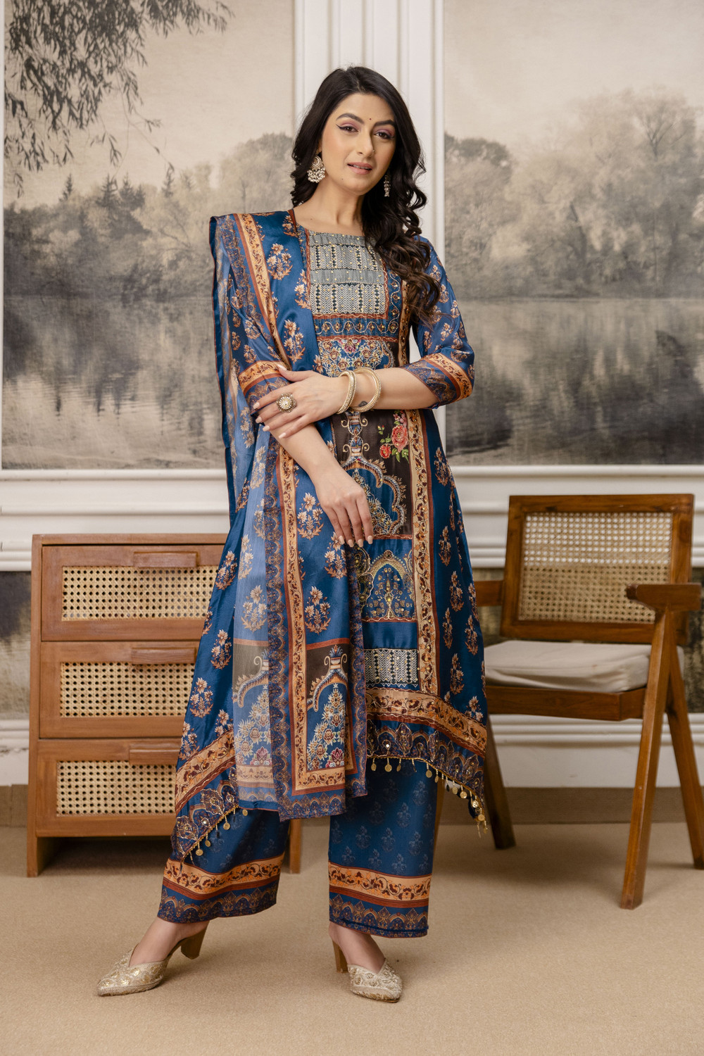 Image of berrylicious Women Kurta Palazzo Attached Dupatta Set
